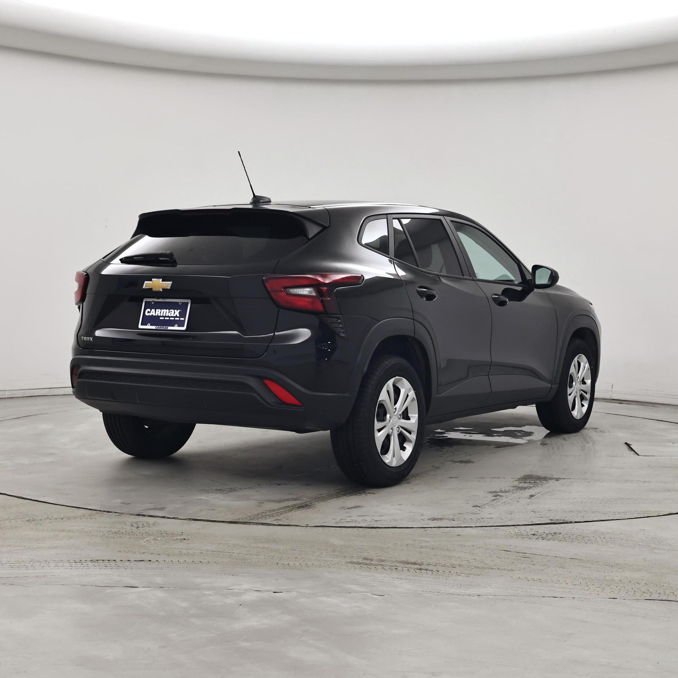 Thumbnail: 2025 Chevrolet Trax - 8