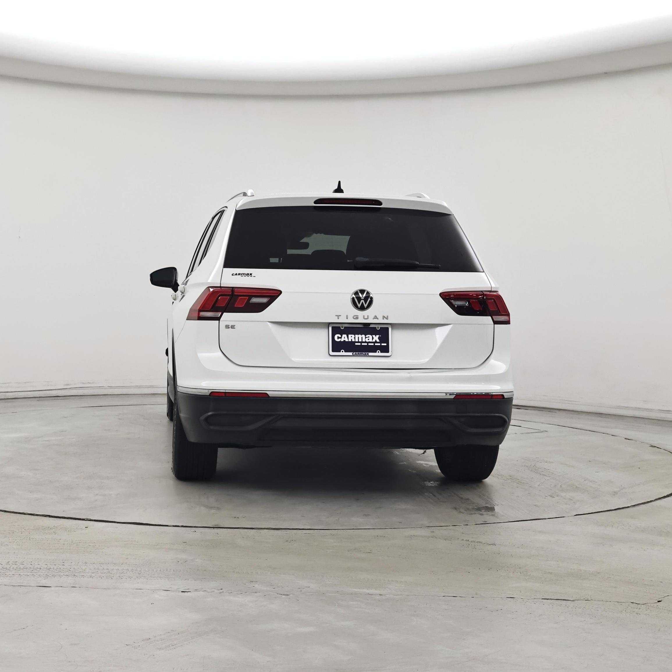 Thumbnail: 2023 Volkswagen Tiguan - 6