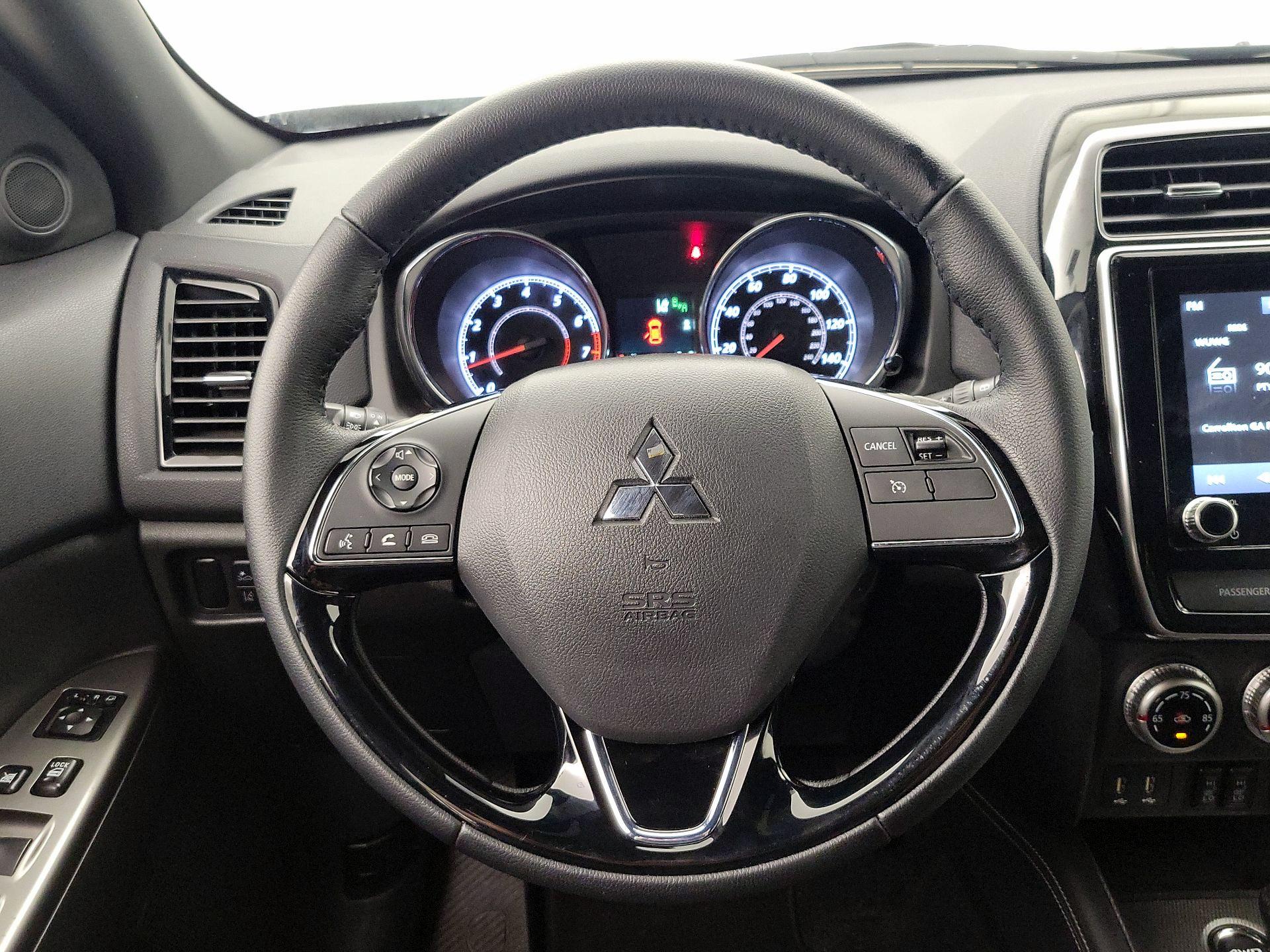 Thumbnail: 2024 Mitsubishi Outlander Sport - 10