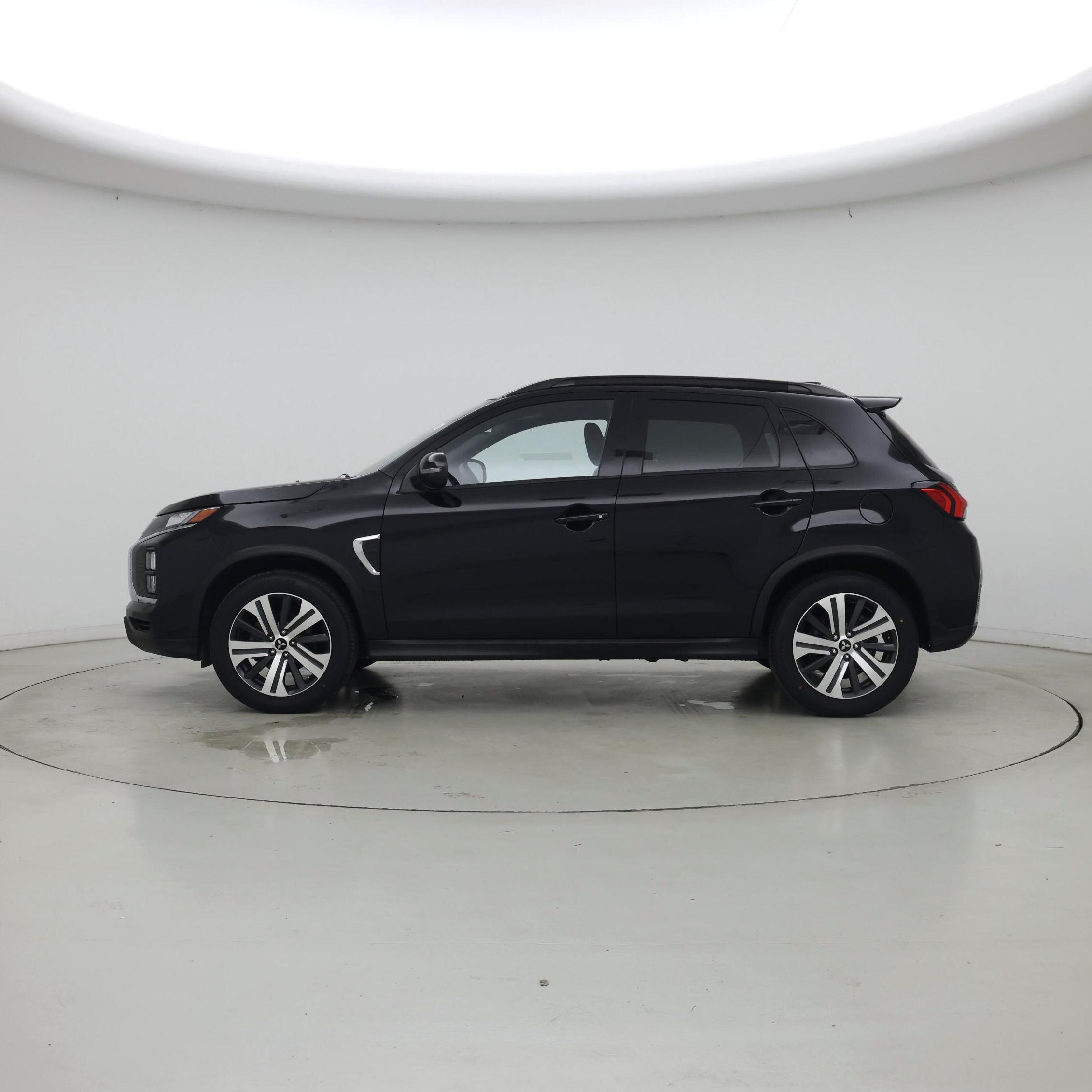 Thumbnail: 2024 Mitsubishi Outlander Sport - 3