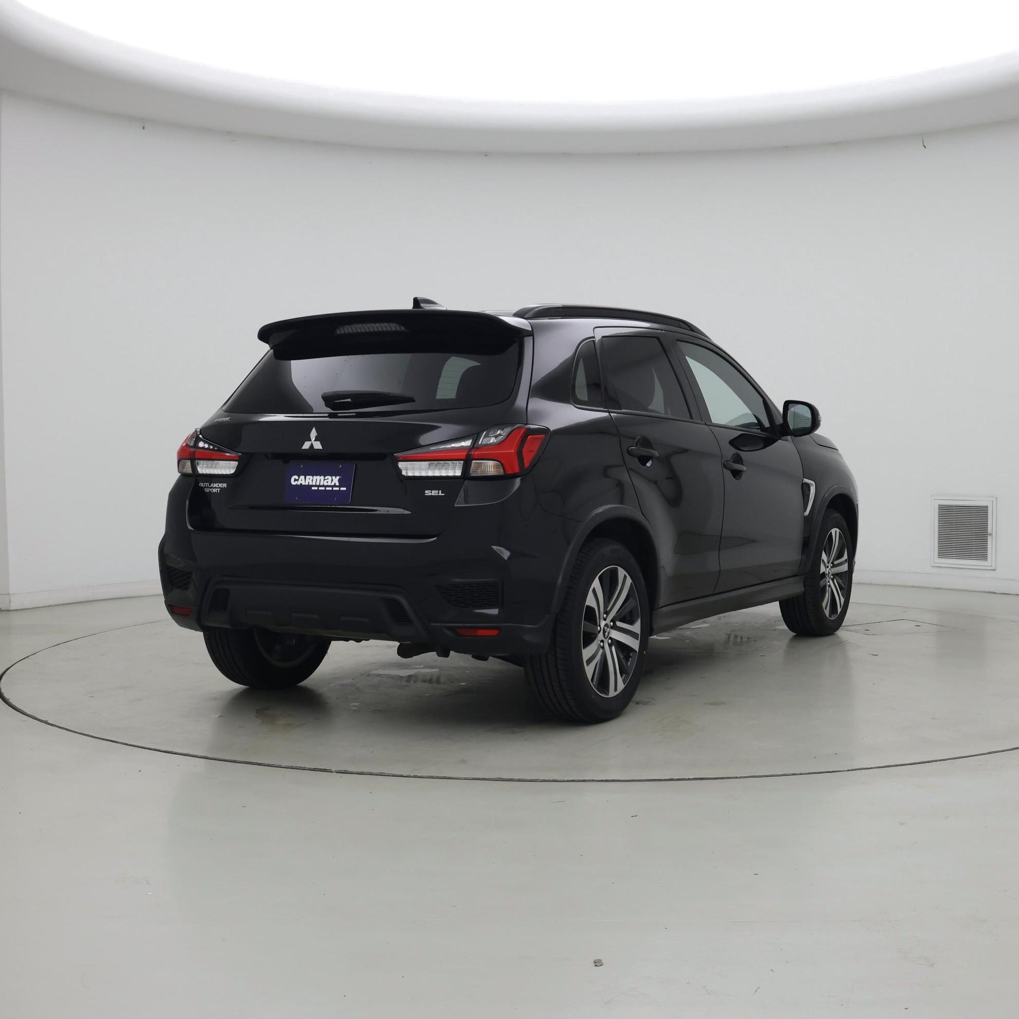 Thumbnail: 2024 Mitsubishi Outlander Sport - 8