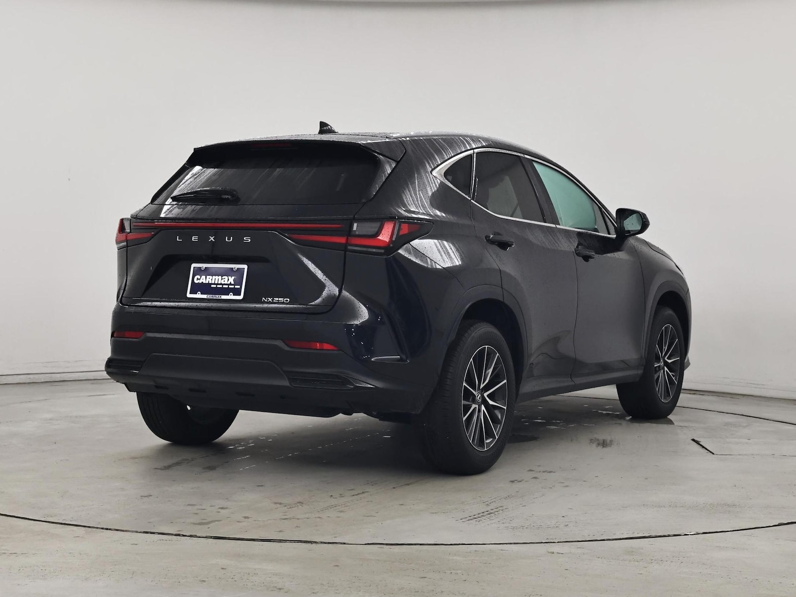2024 Lexus NX 250 - Photo 9