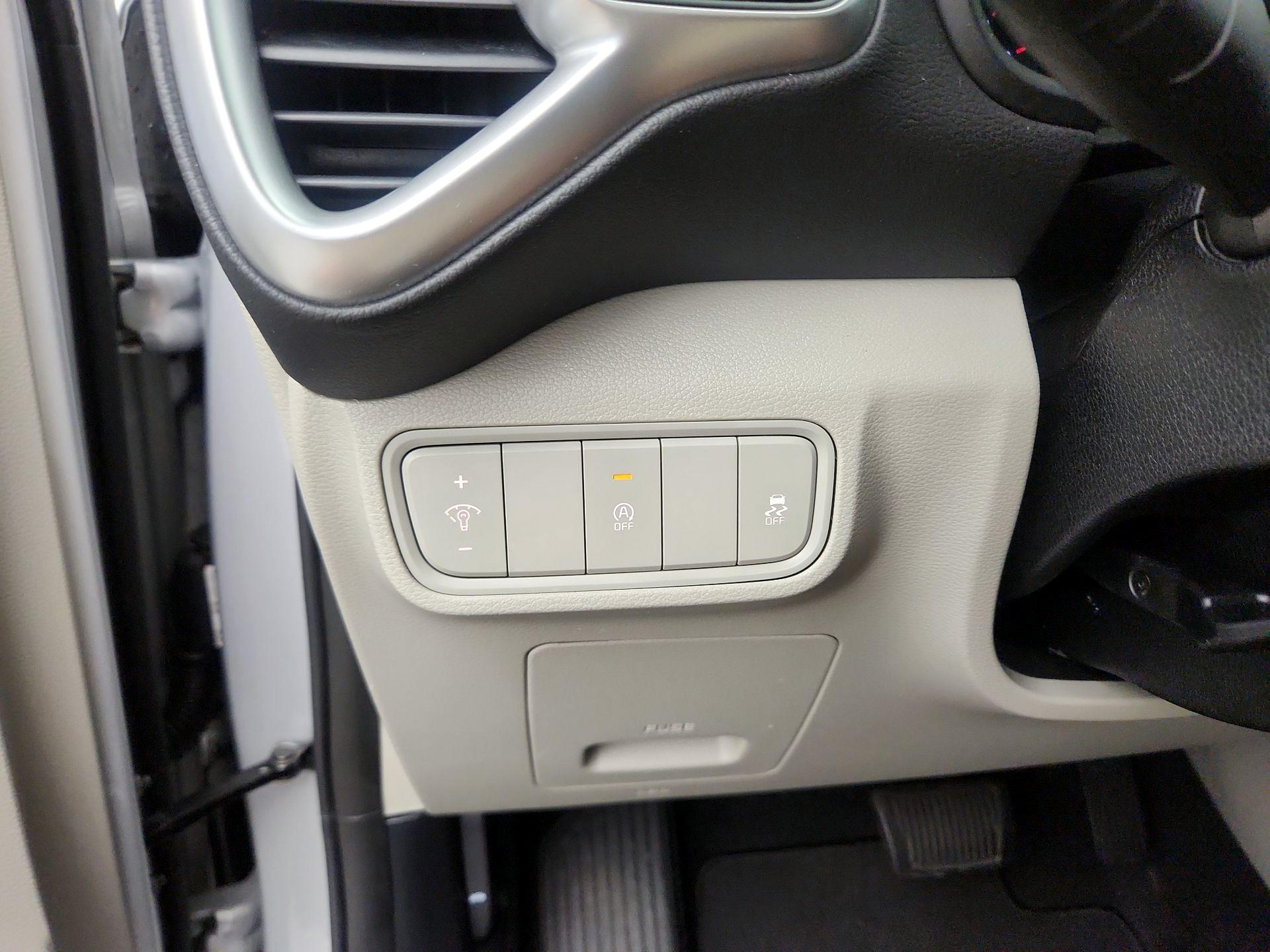 Thumbnail: 2021 Kia Soul - 13