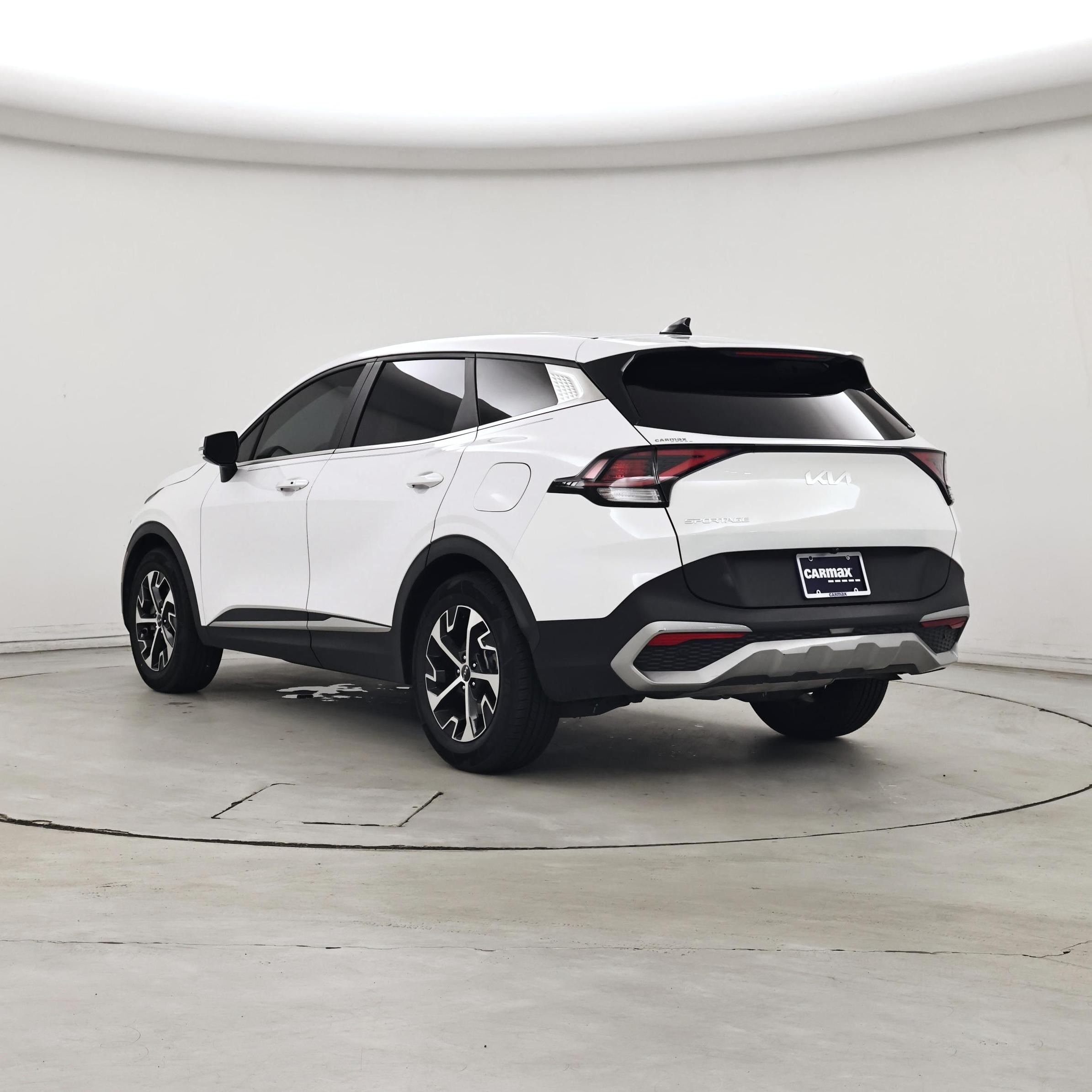 Thumbnail: 2023 Kia Sportage - 2