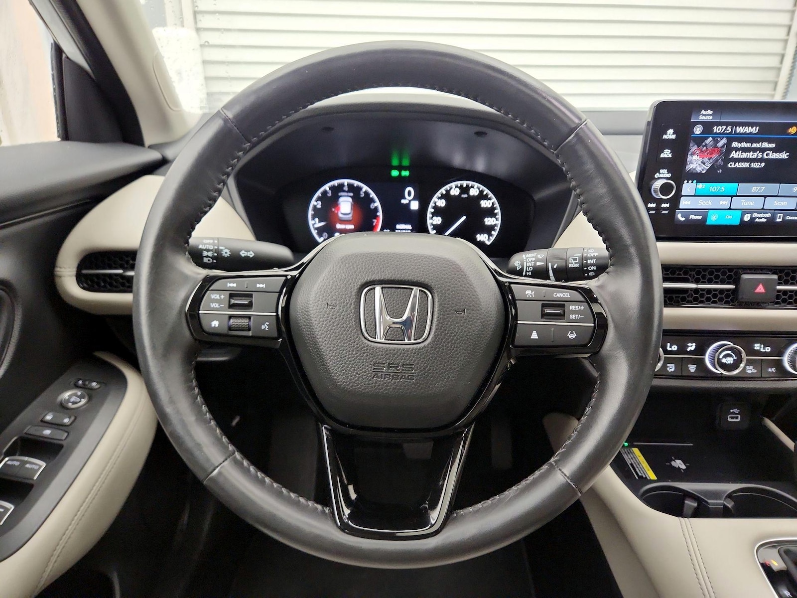 2025 Honda HR-V EX-L - Photo 11