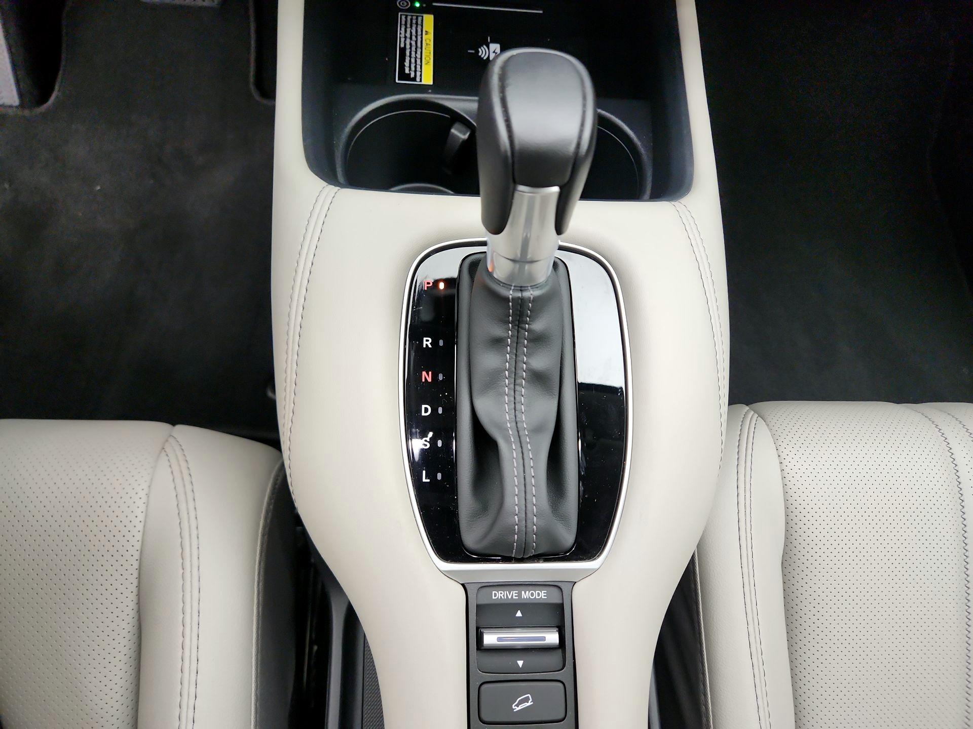 Thumbnail: 2025 Honda HR-V - 17