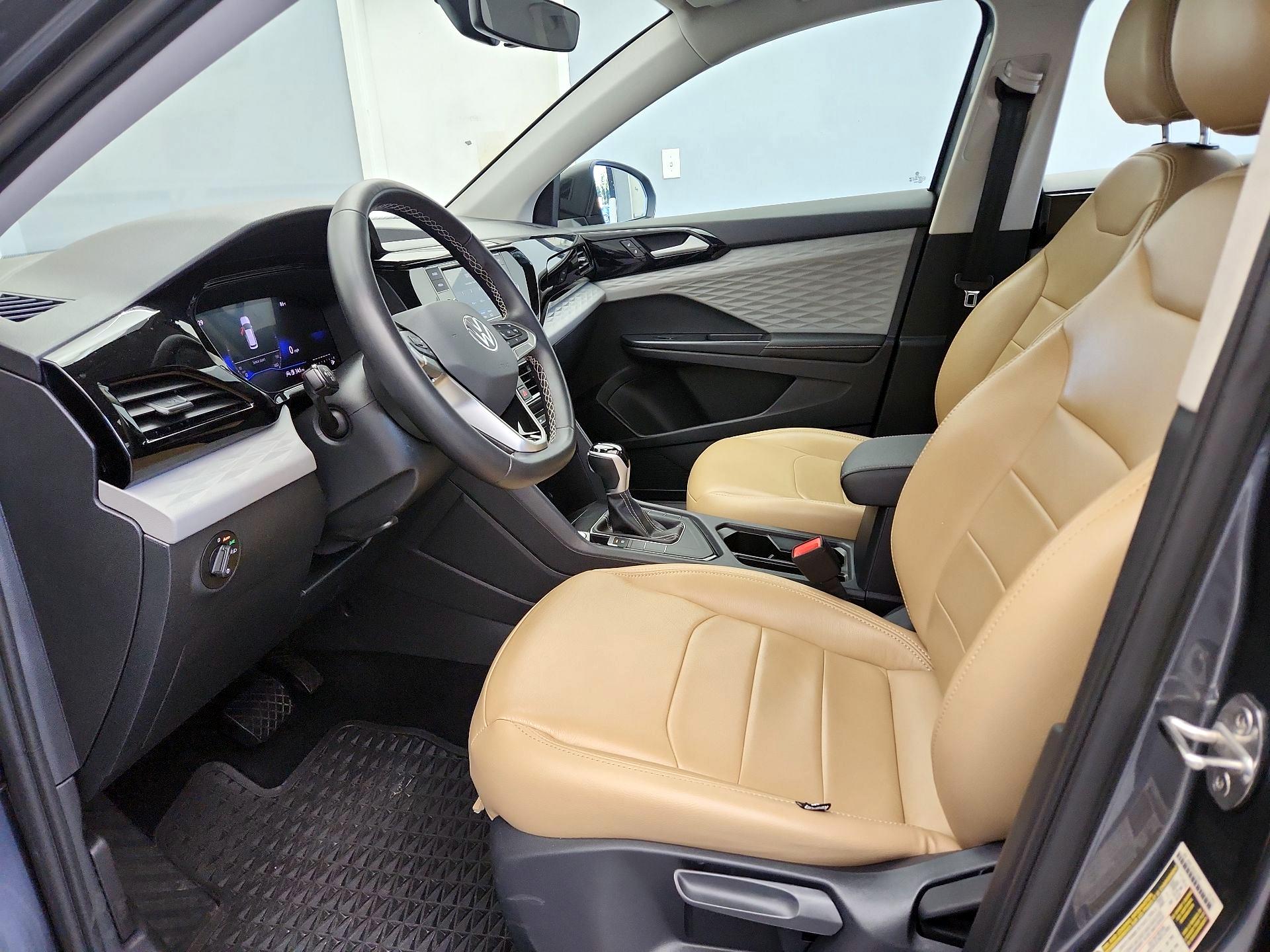 Thumbnail: 2024 Volkswagen Taos - 11