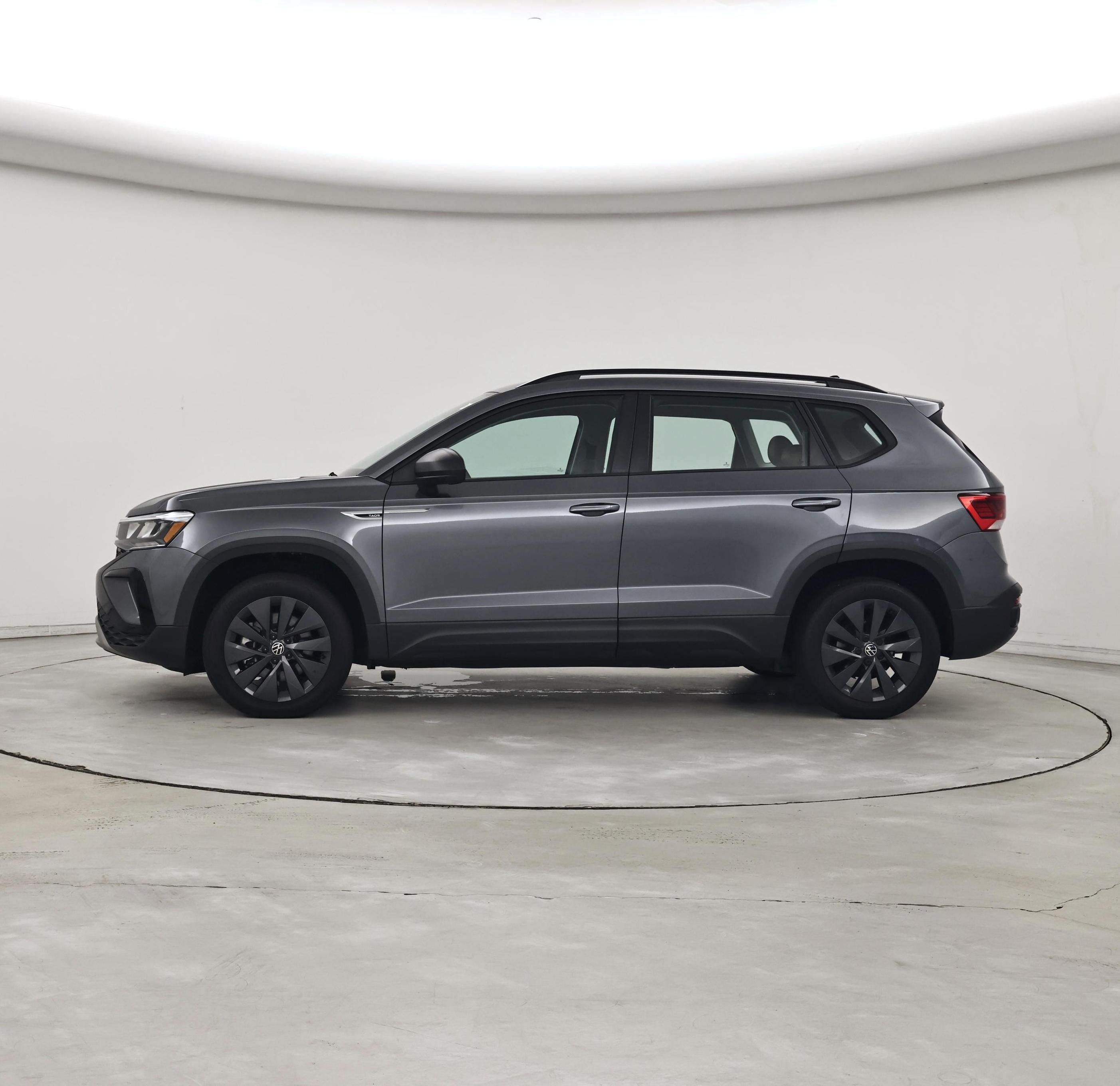 Thumbnail: 2024 Volkswagen Taos - 3