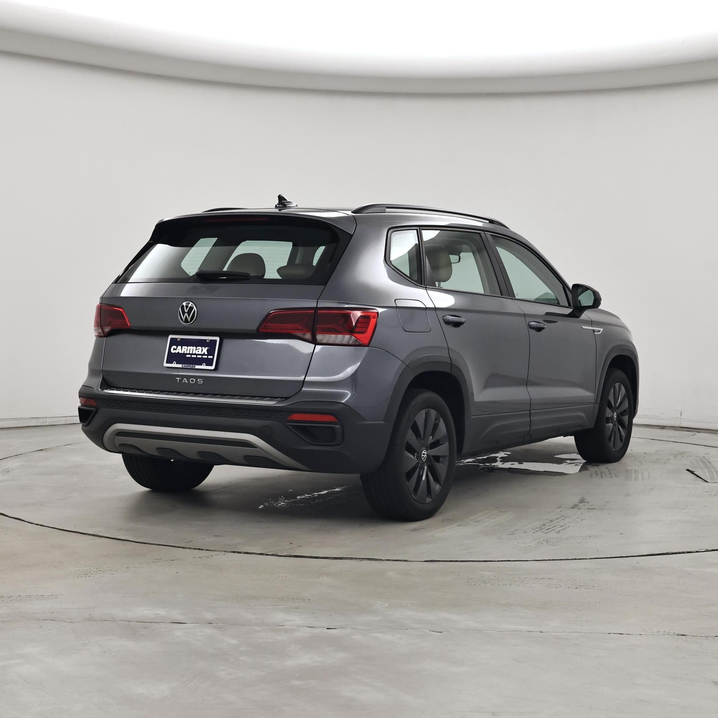 Thumbnail: 2024 Volkswagen Taos - 8
