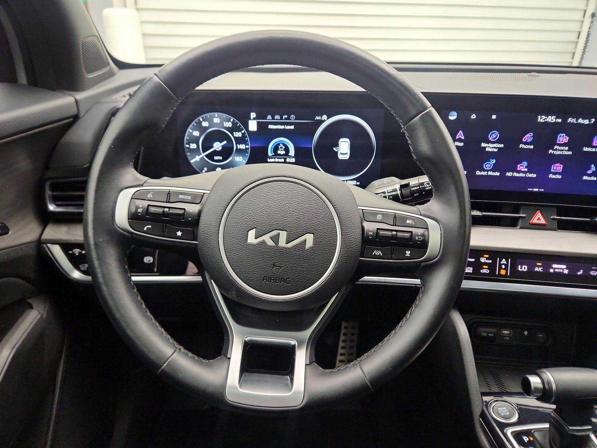 Thumbnail: 2023 Kia Sportage - 10