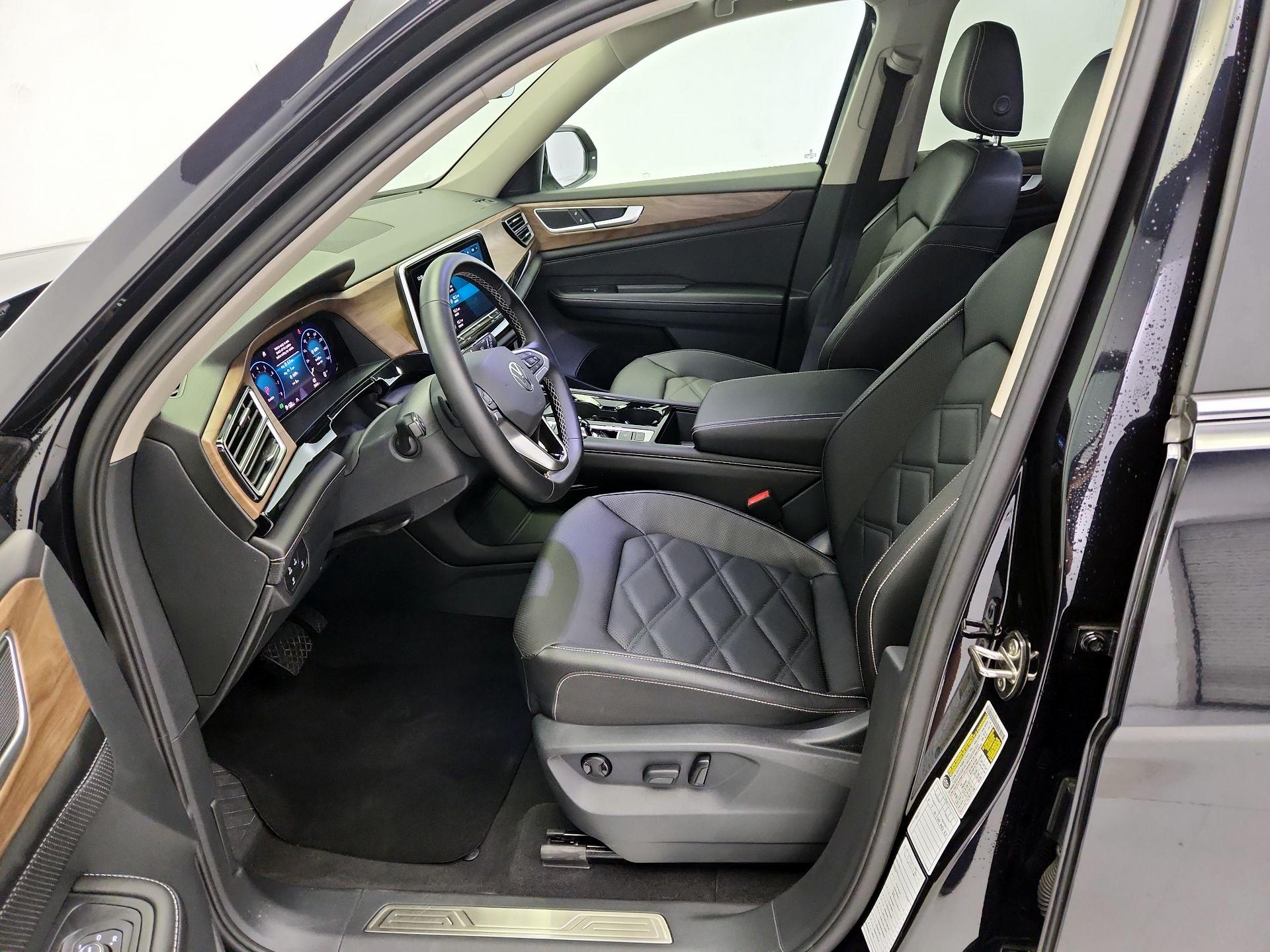 Thumbnail: 2026 Volkswagen Atlas - 11