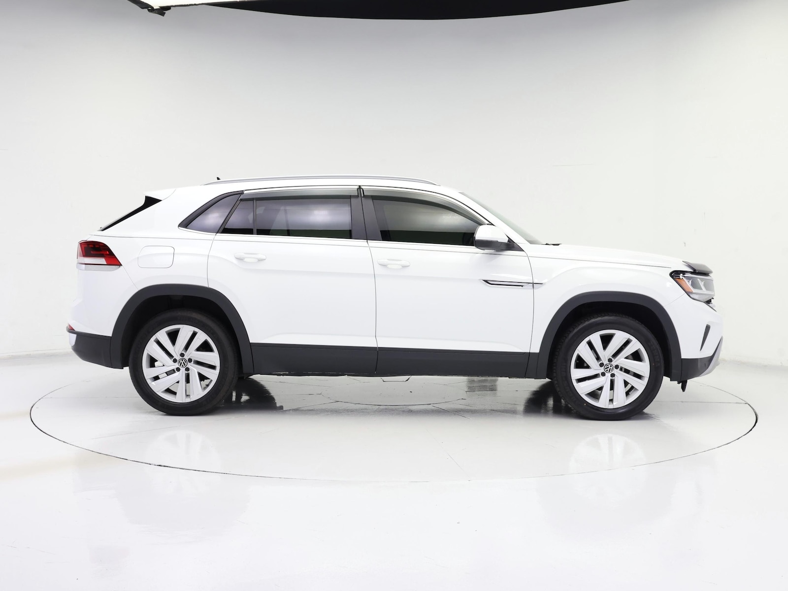 2020 Volkswagen Atlas Cross Sport SE w/Tech - Photo 8