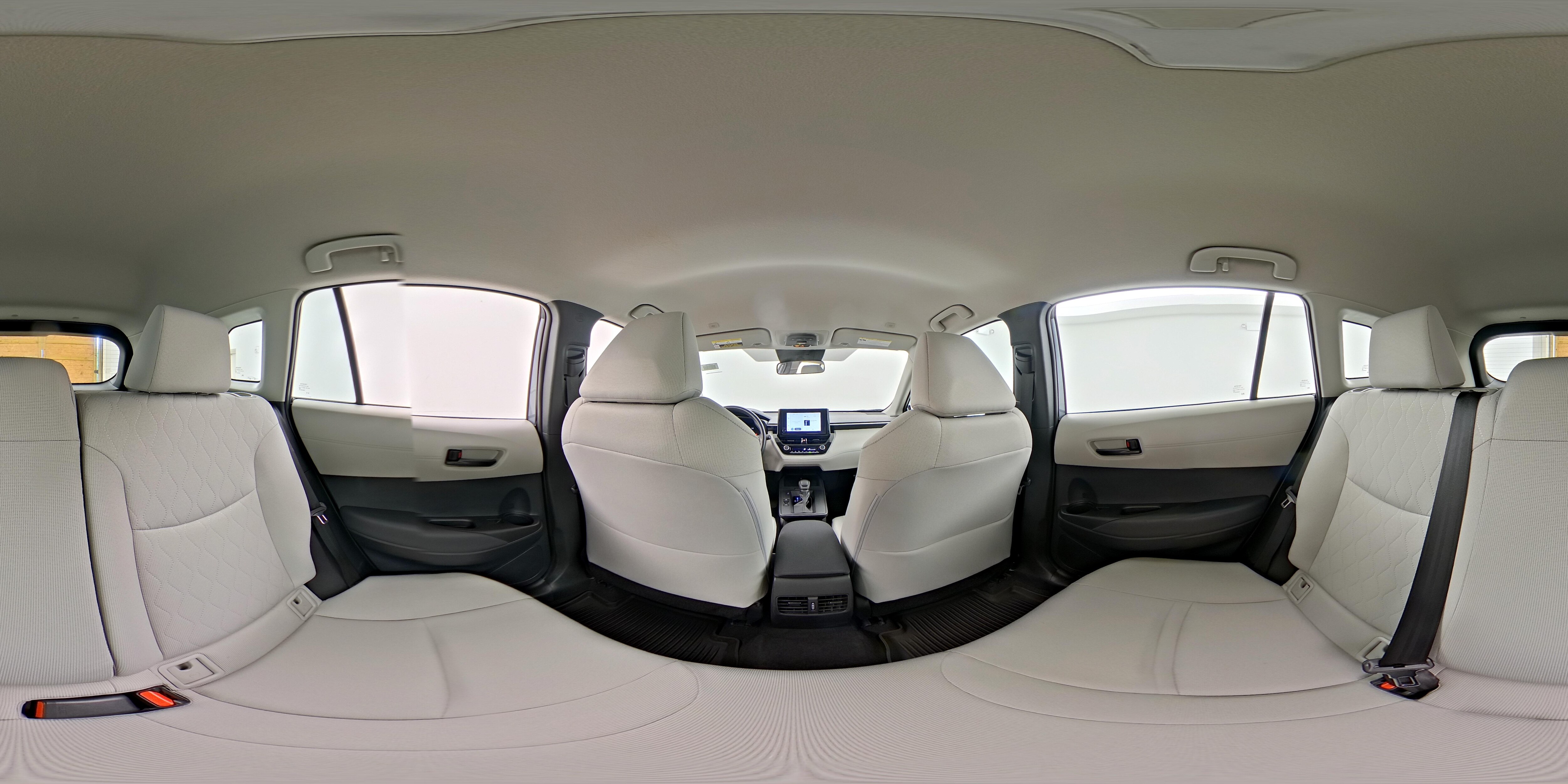 2026 Toyota Corolla Cross L - Photo 24