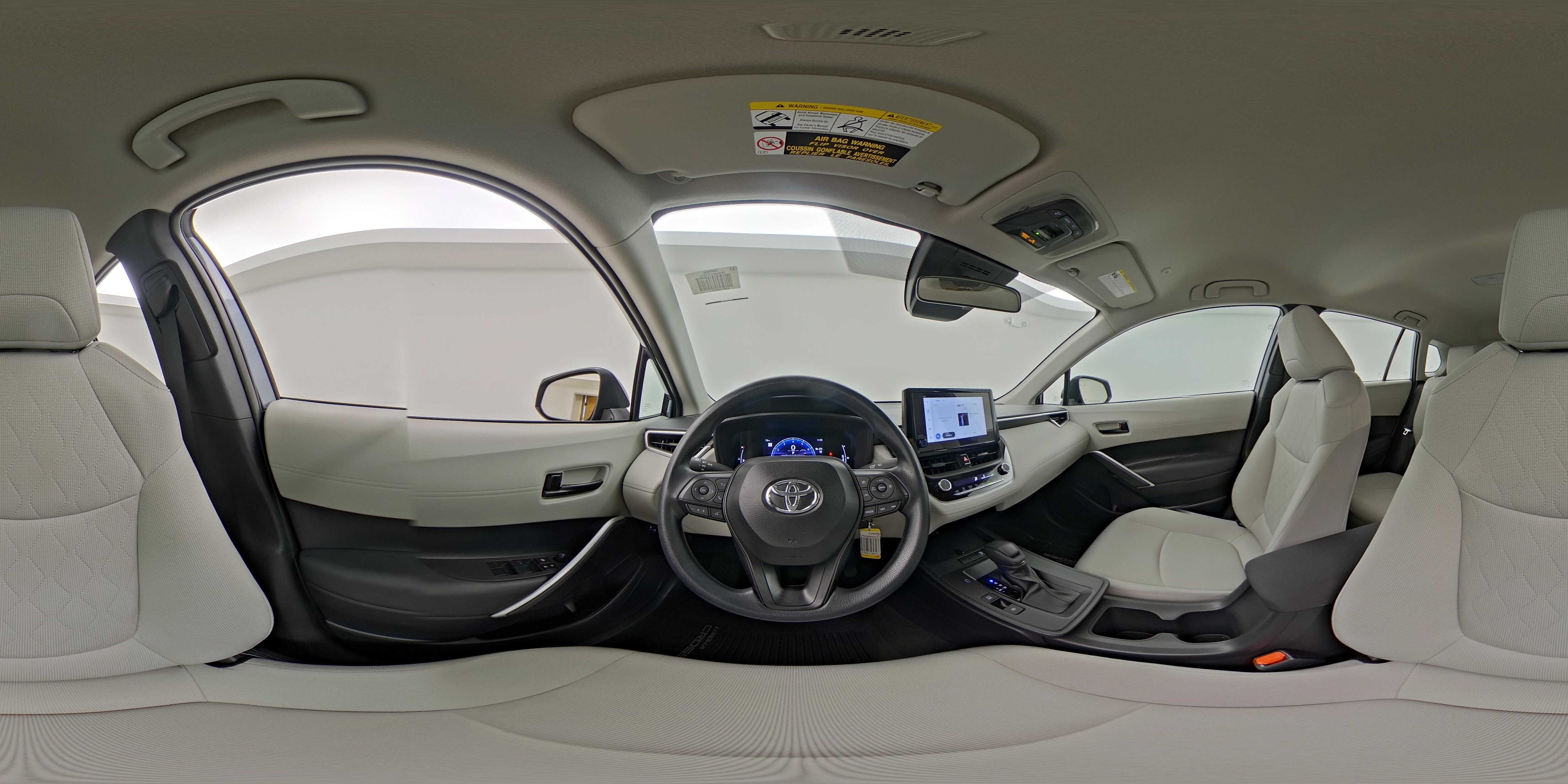 2026 Toyota Corolla Cross L - Photo 25