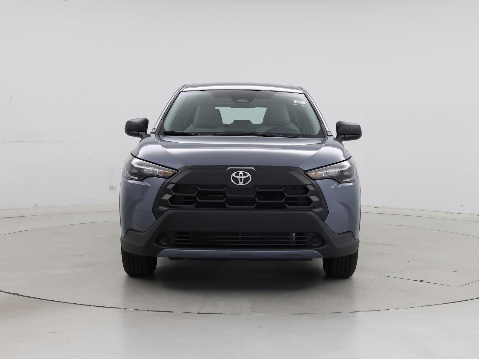 2026 Toyota Corolla Cross L - Photo 6