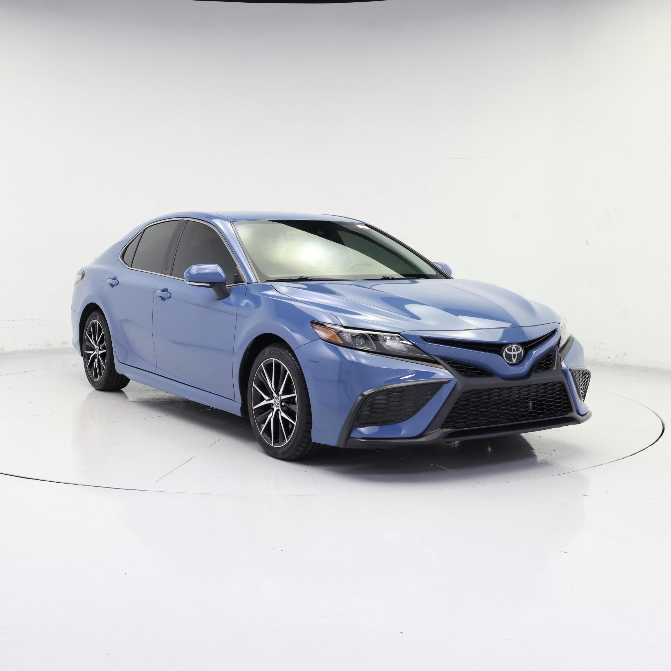 Blue 2023 Toyota Camry Sedan Front-Wheel Drive Automatic