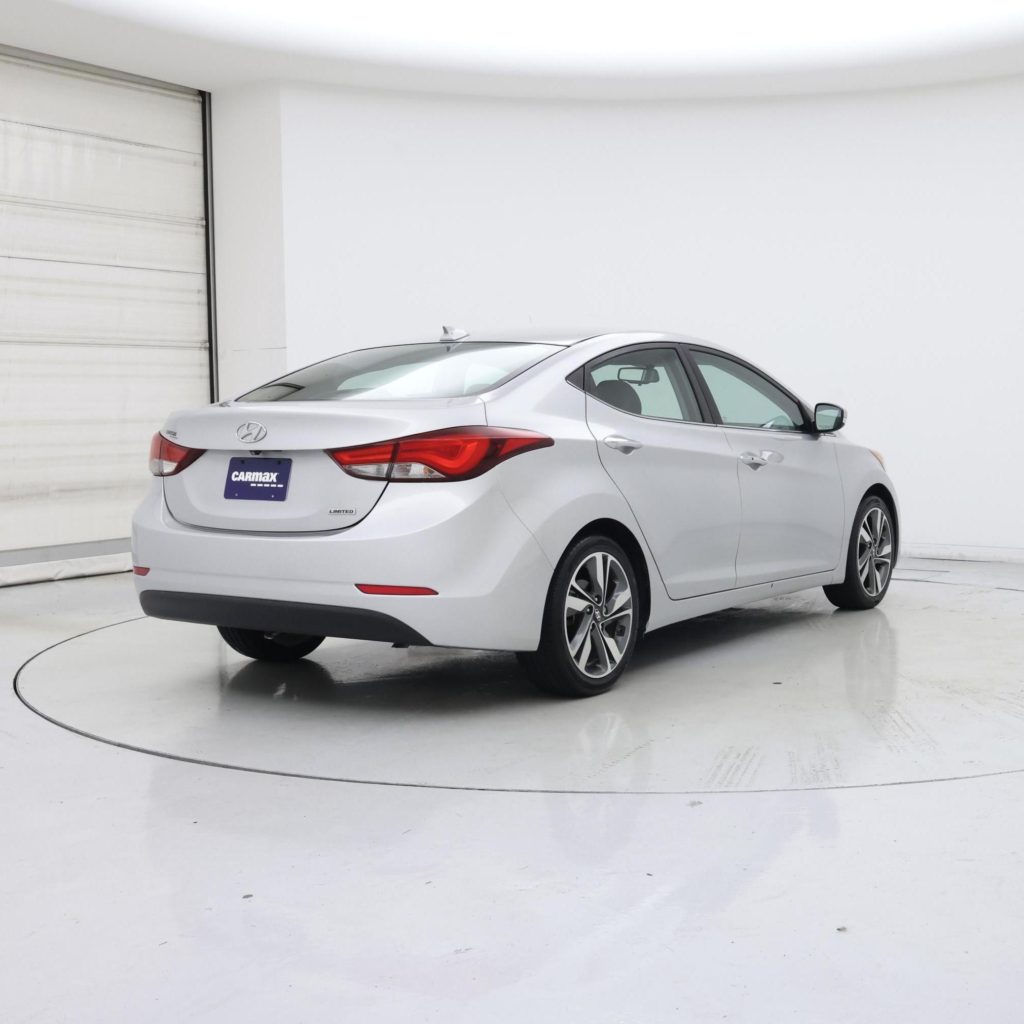 Thumbnail: 2016 Hyundai Elantra - 8