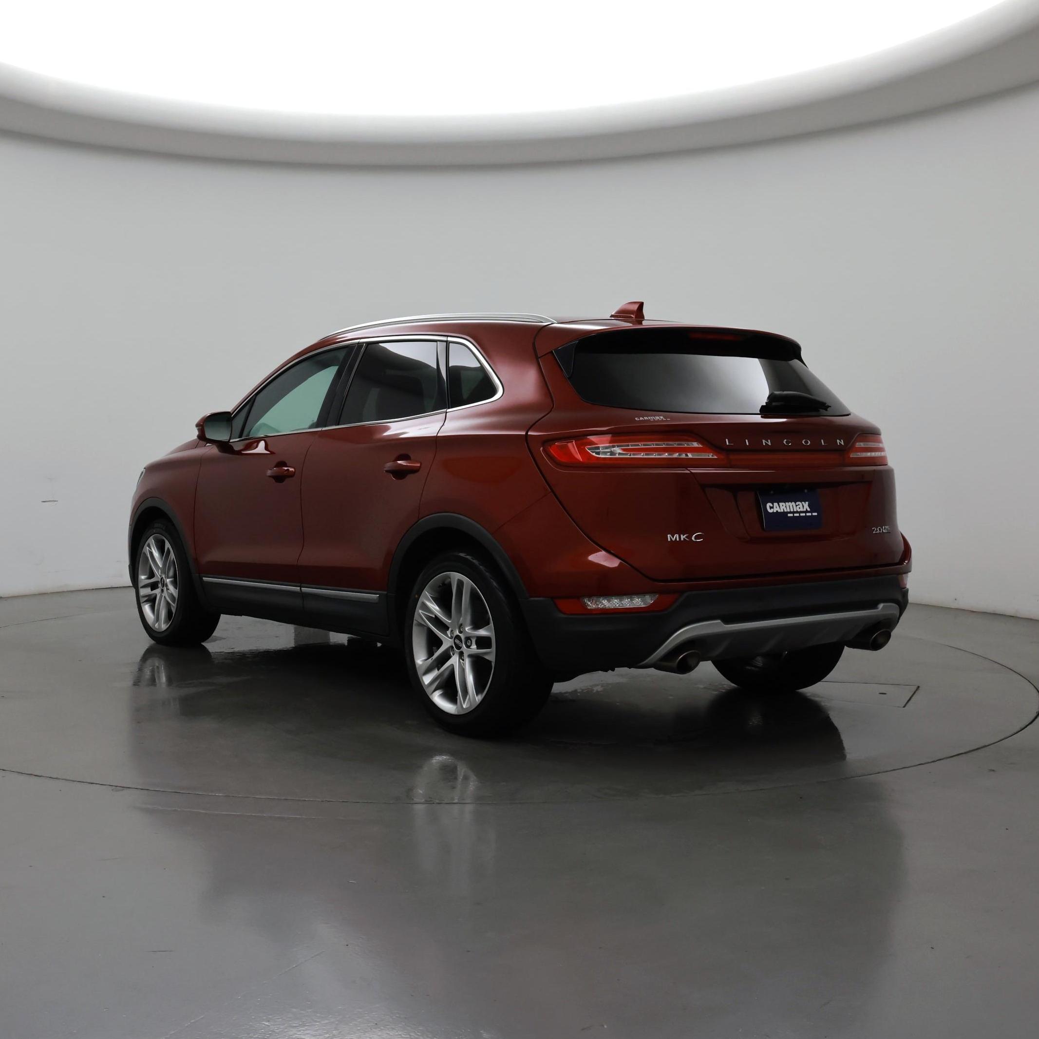 Thumbnail: 2015 Lincoln MKC - 2
