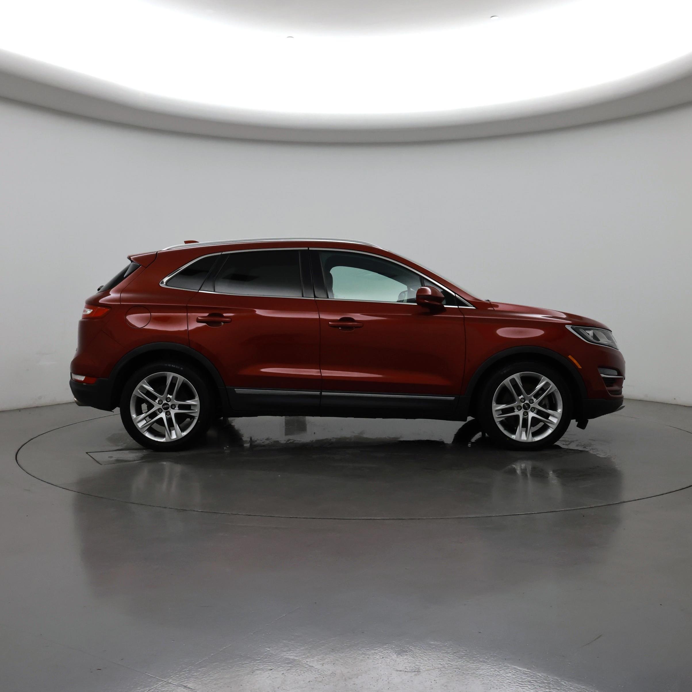 Thumbnail: 2015 Lincoln MKC - 7