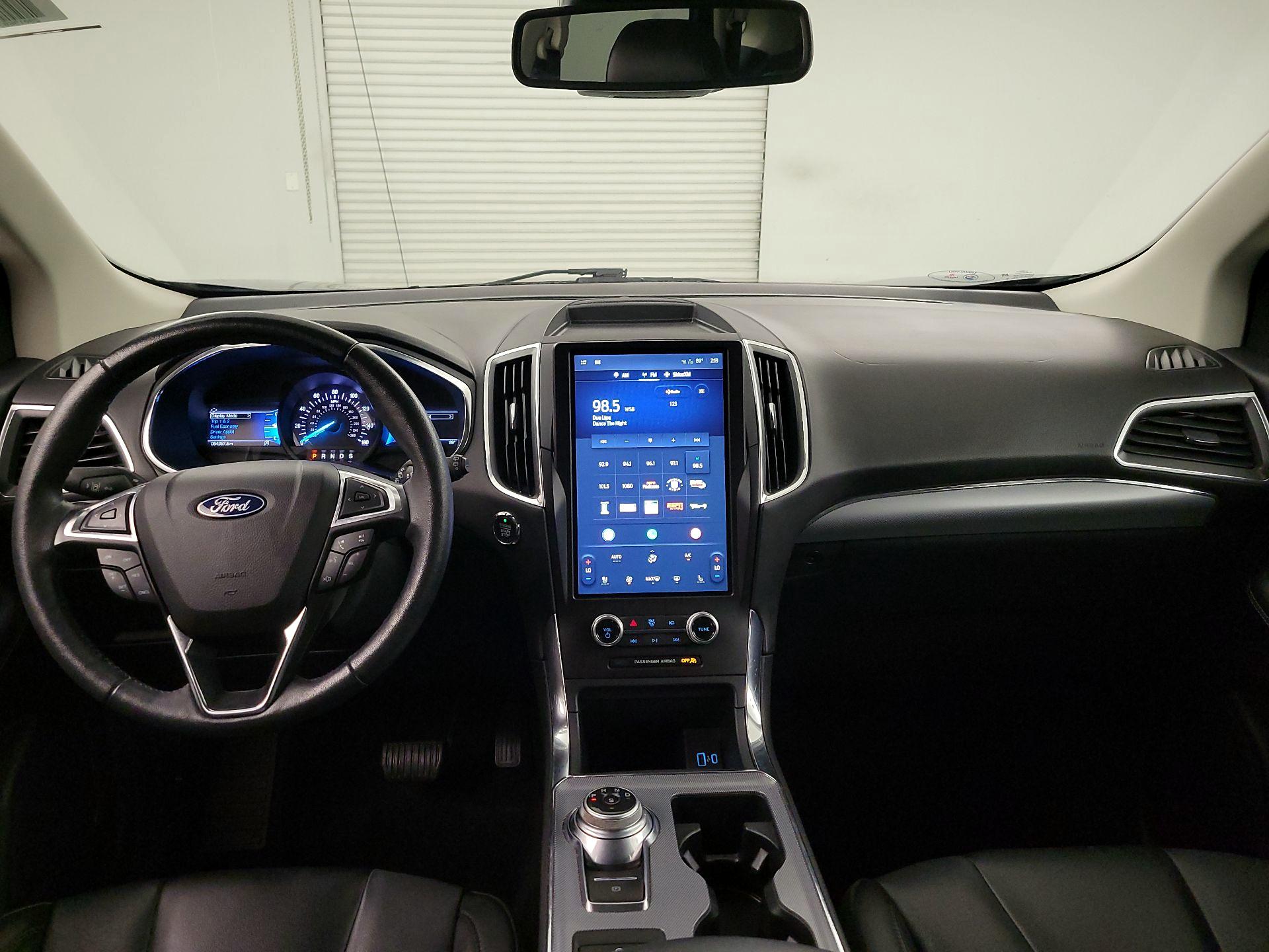 Thumbnail: 2021 Ford Edge - 9