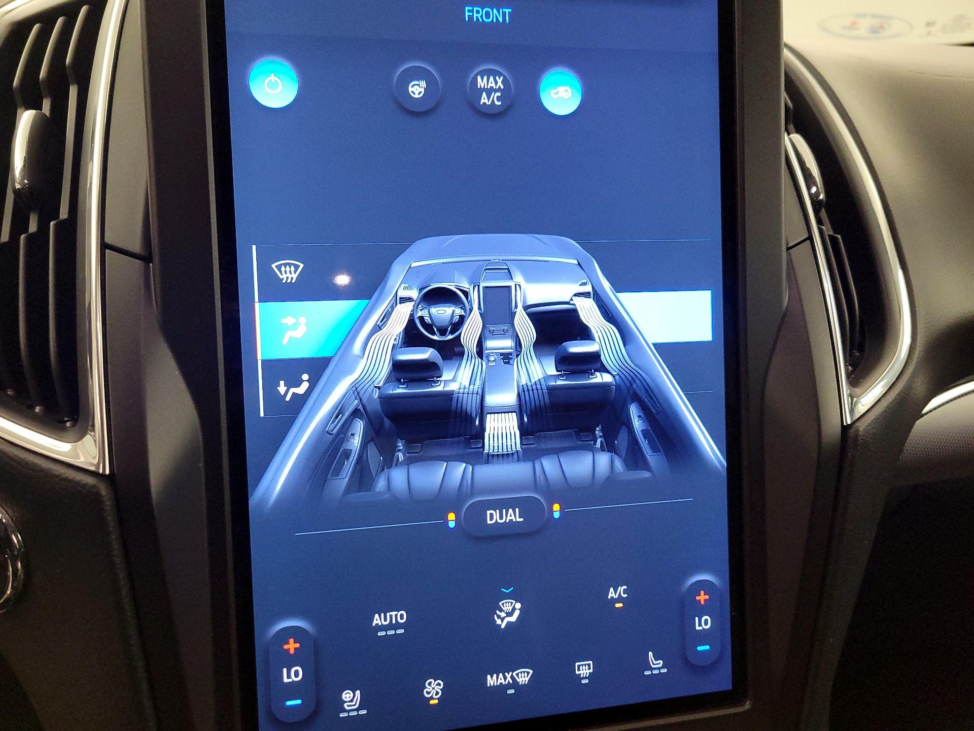 Thumbnail: 2021 Ford Edge - 16