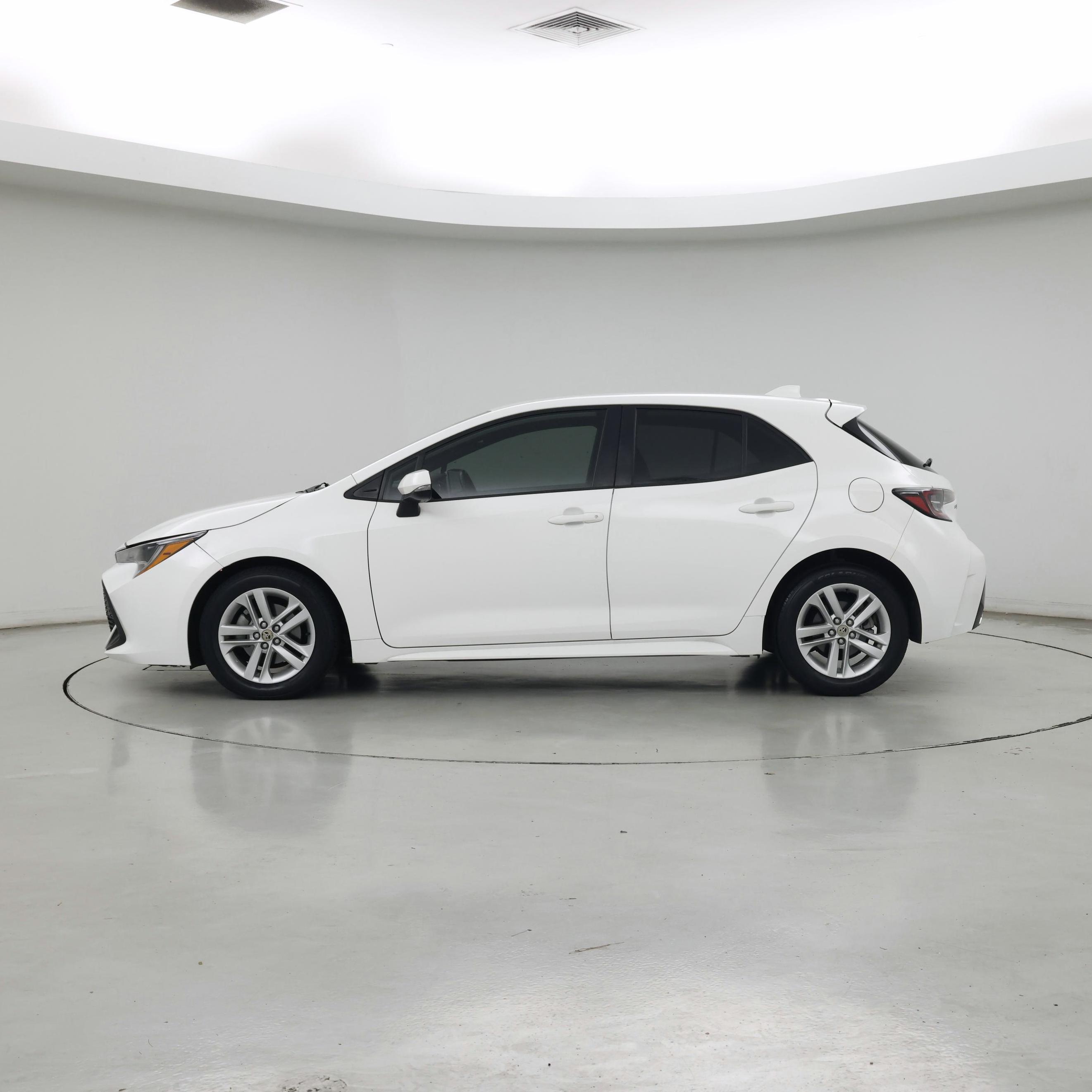 Thumbnail: 2022 Toyota Corolla - 3