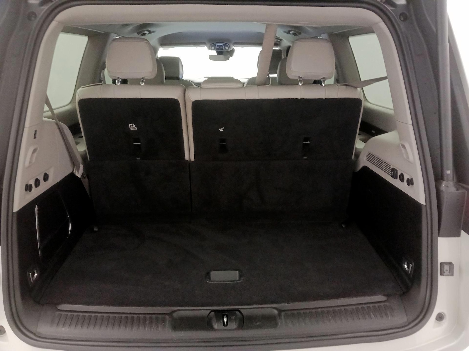 2022 Jeep Wagoneer Series II - Photo 23