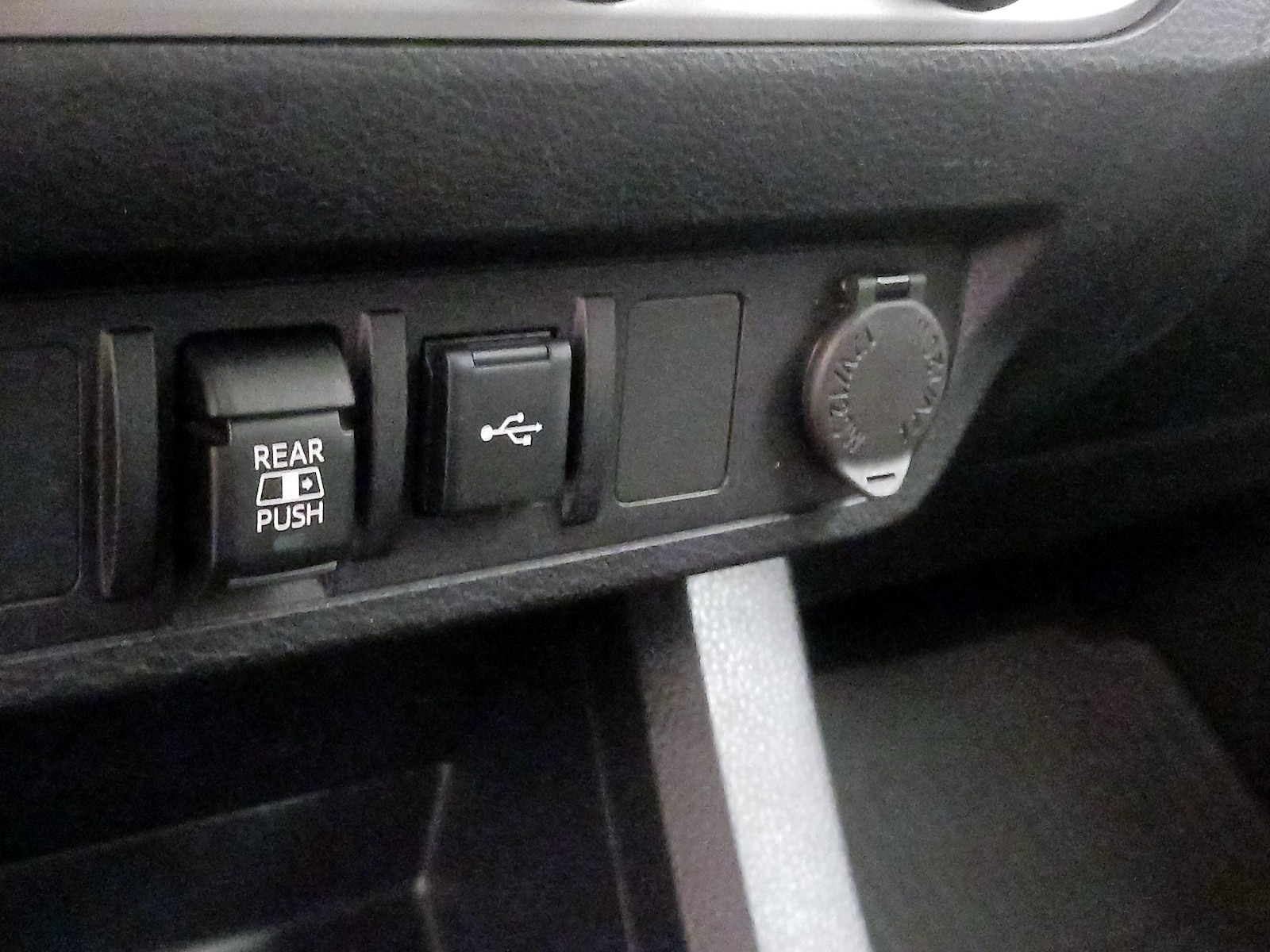 2022 Toyota Tacoma SR5 - Photo 19