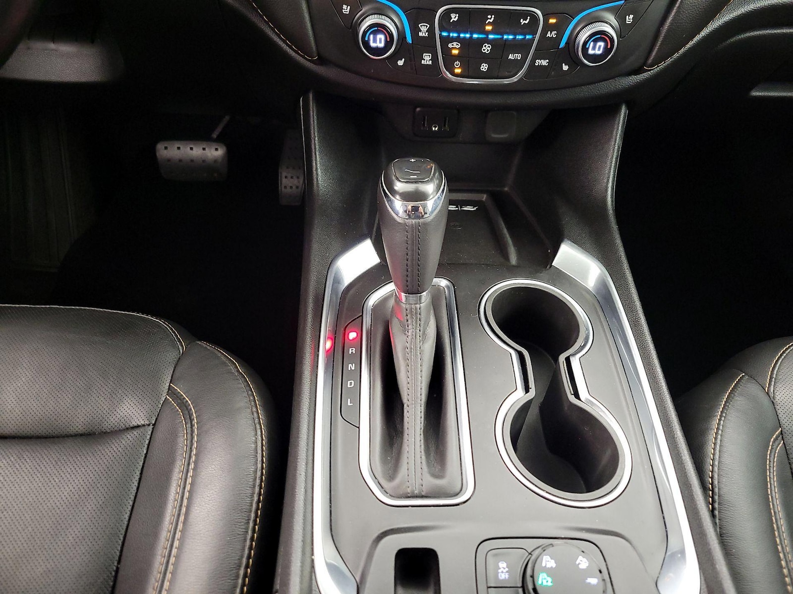 2019 Chevrolet Traverse Premier - Photo 19