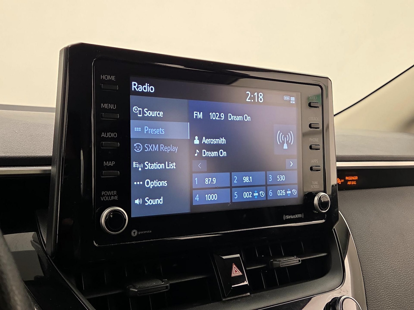 2022 Toyota Corolla LE - Photo 15