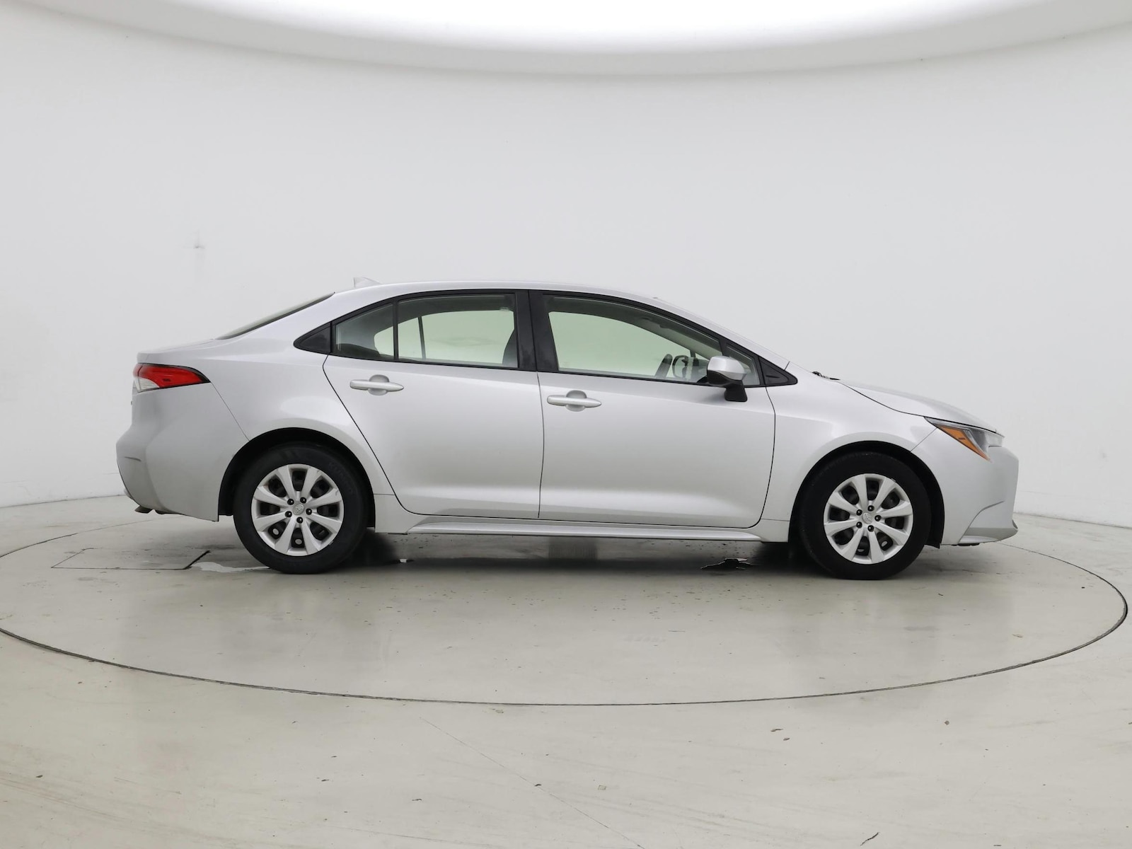 2022 Toyota Corolla LE - Photo 8