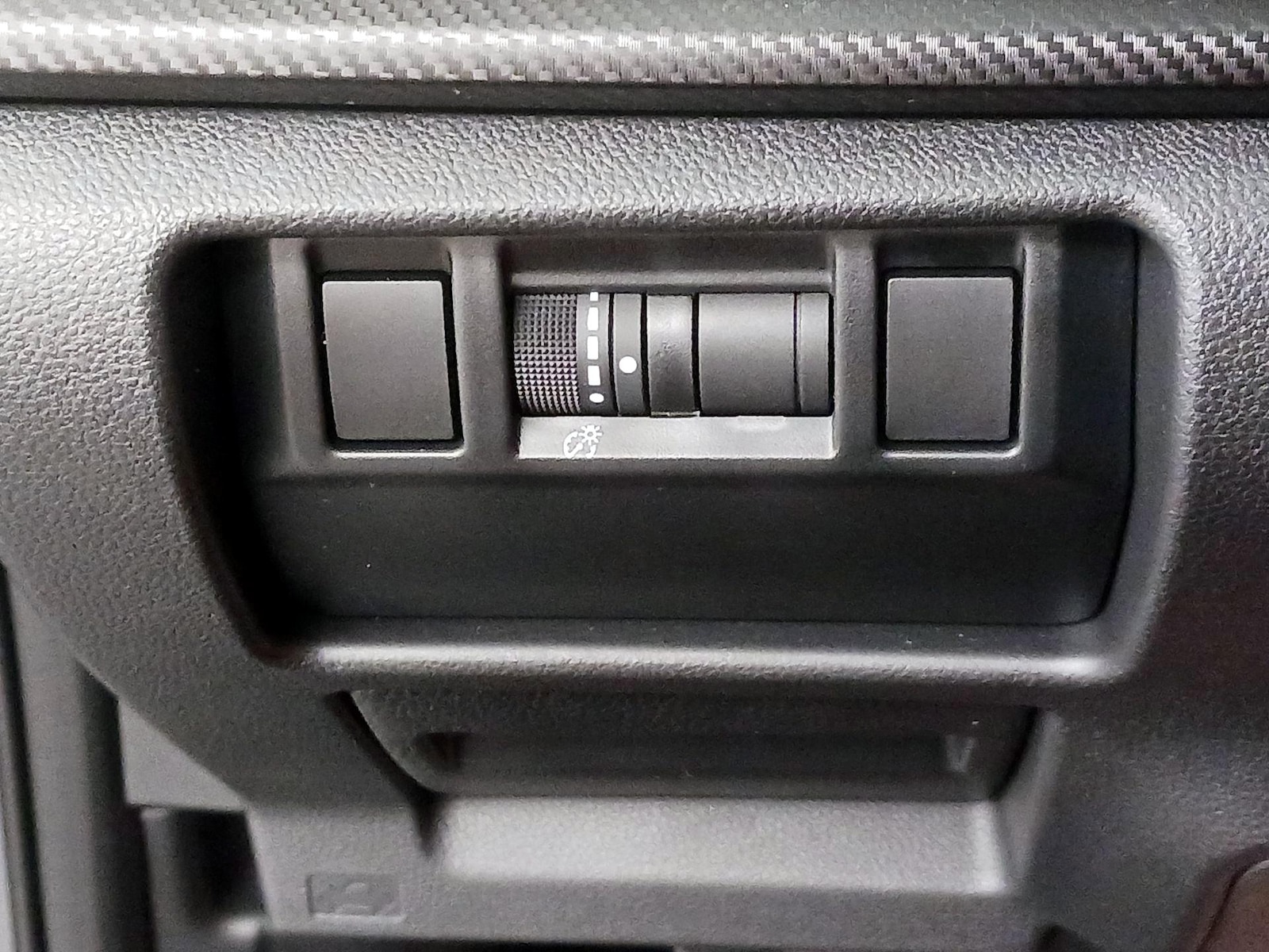 2025 Subaru Crosstrek Premium - Photo 14