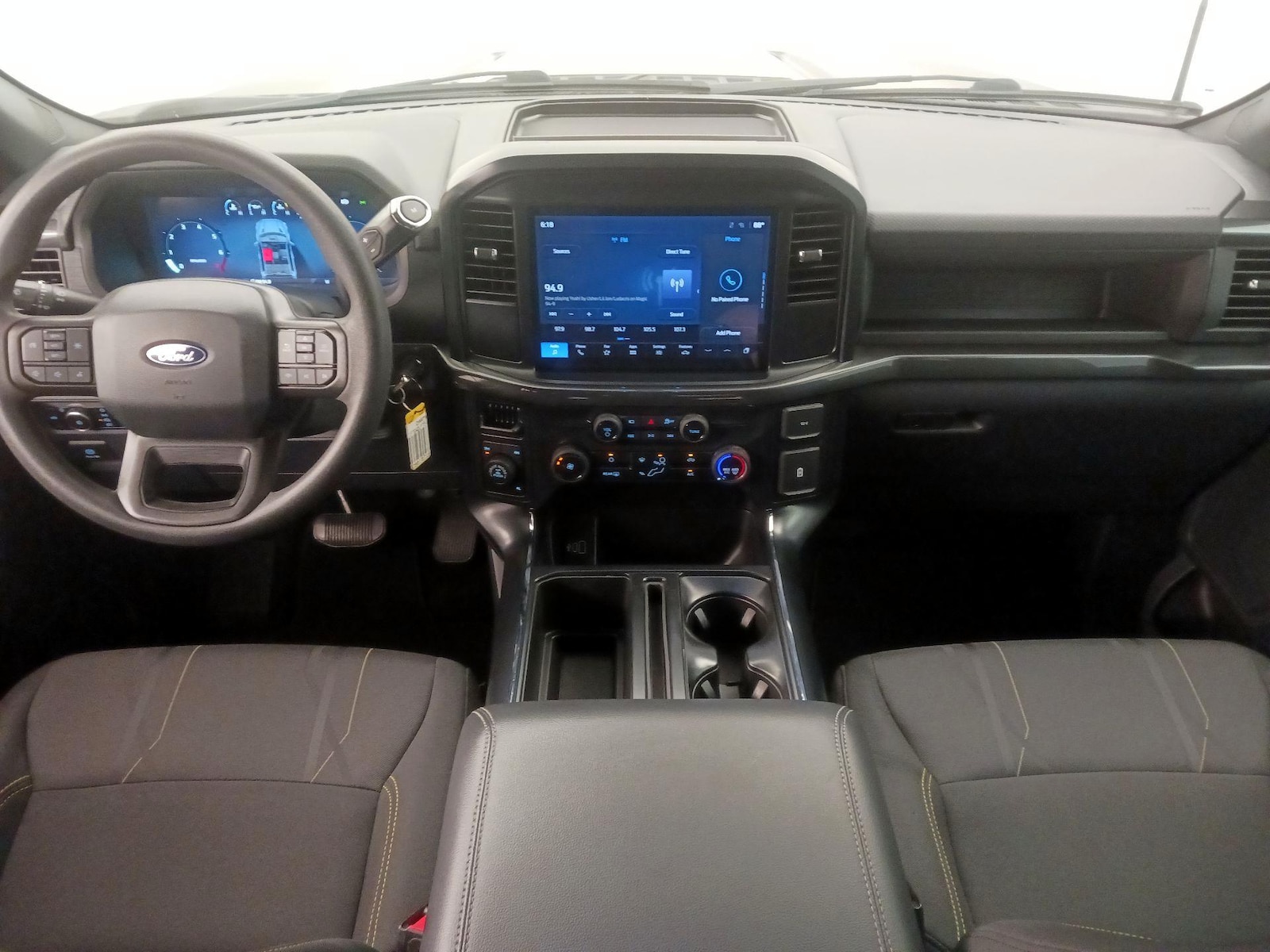 2025 Ford F-150 STX - Photo 10