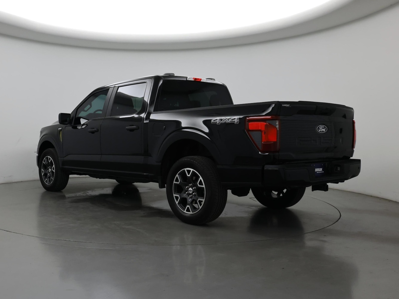 2025 Ford F-150 STX - Photo 3