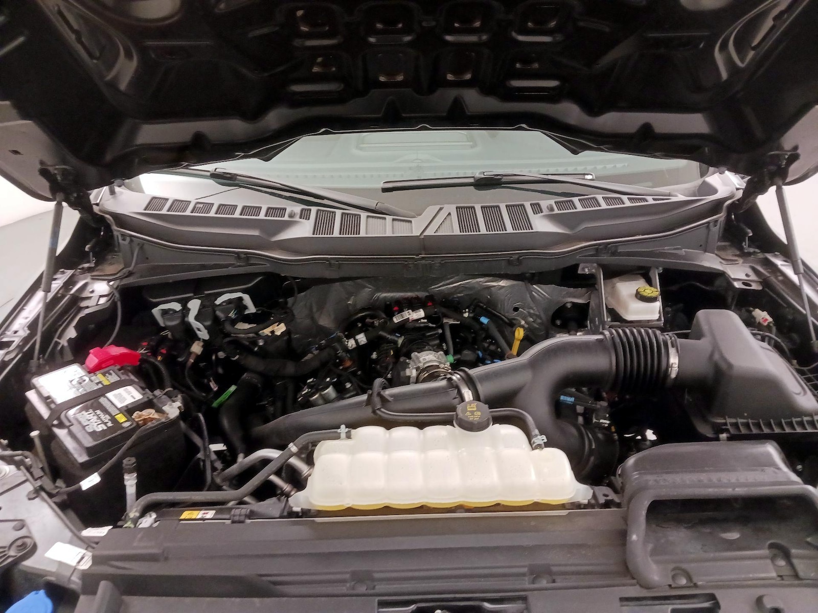 2025 Ford F-150 STX - Photo 22