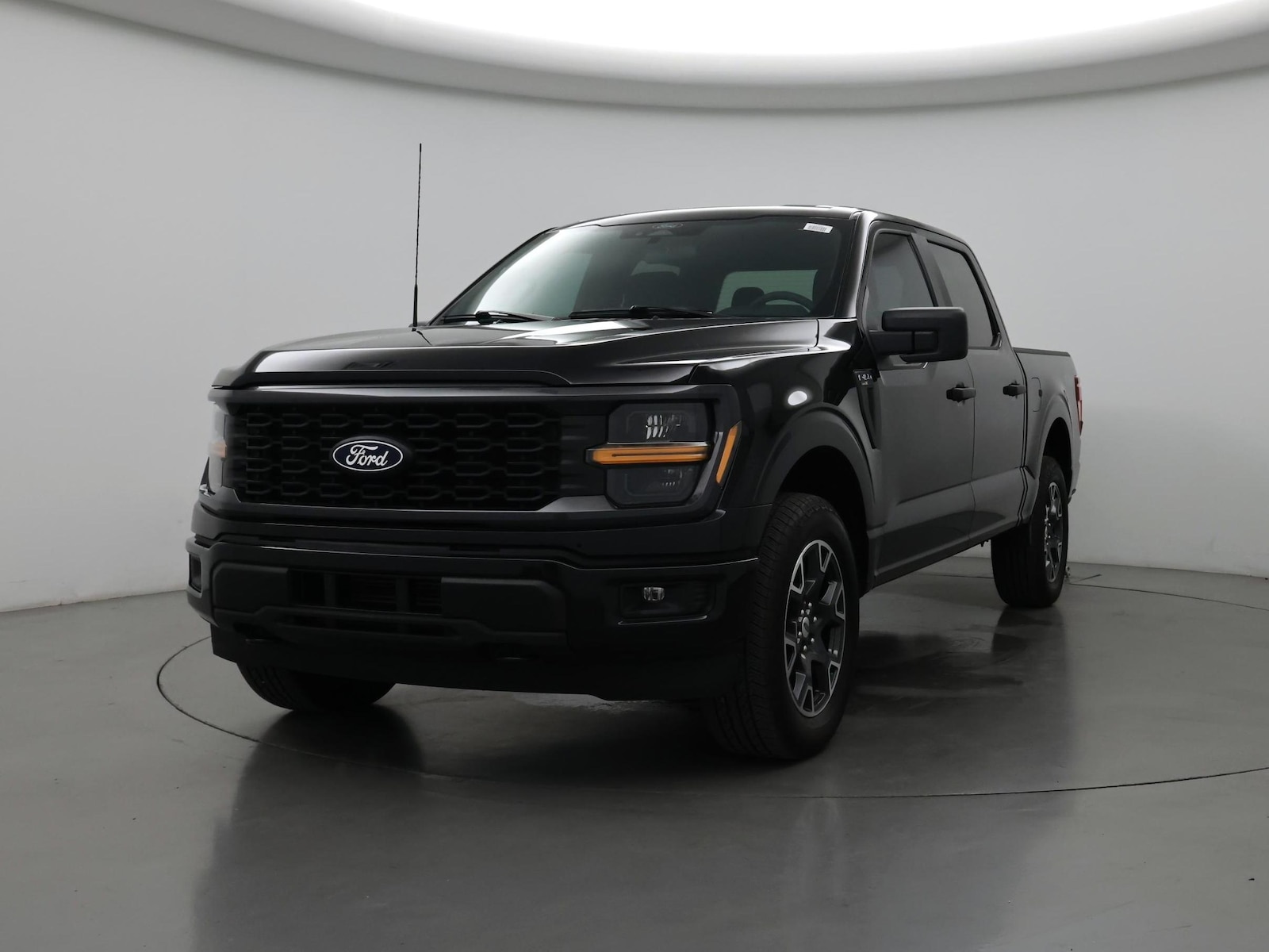 2025 Ford F-150 STX - Photo 5