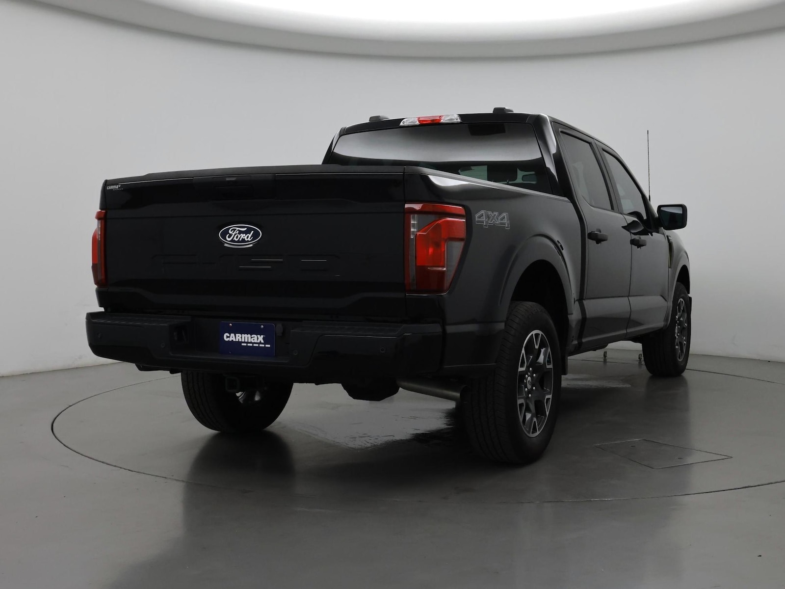 2025 Ford F-150 STX - Photo 9
