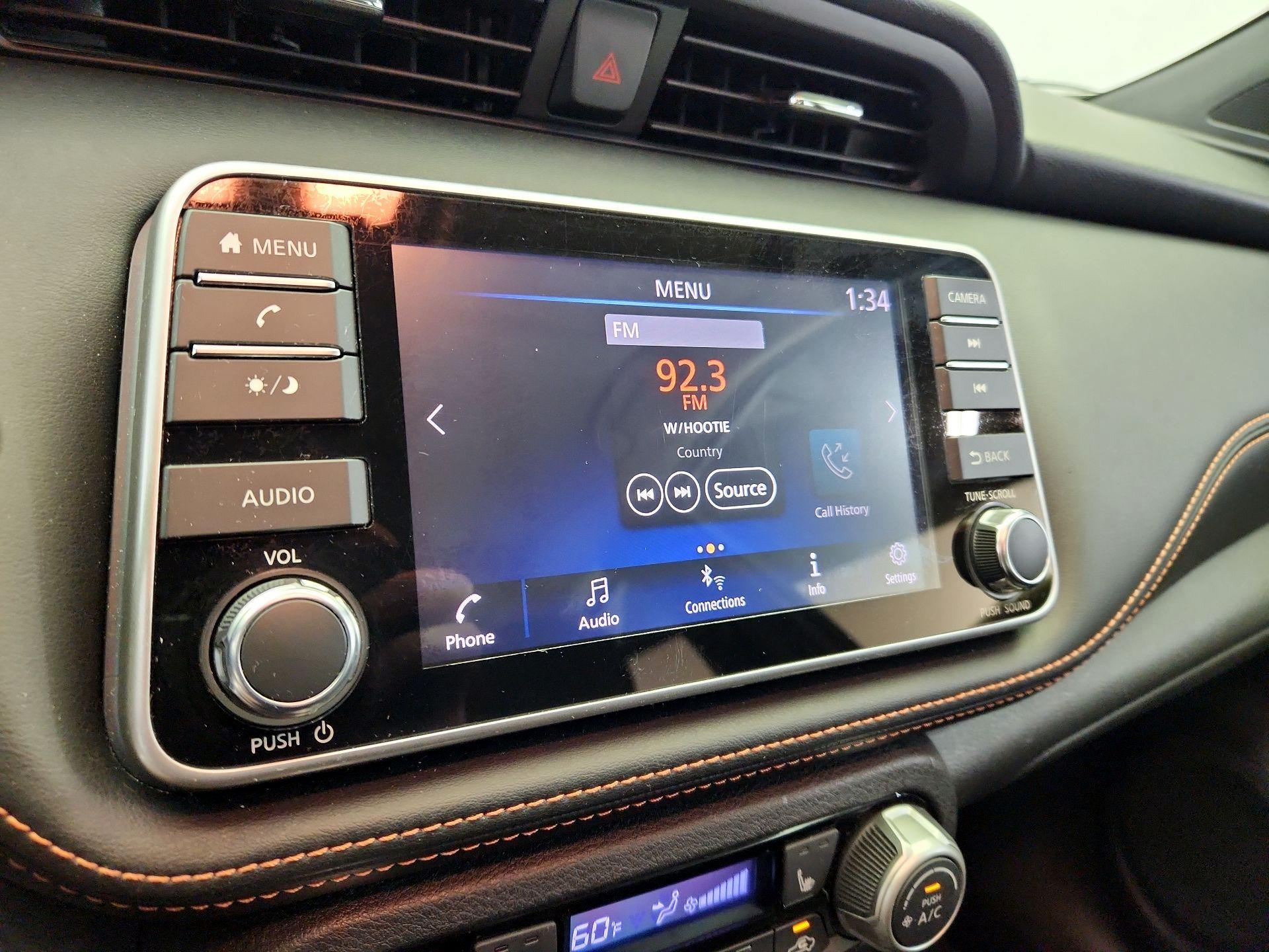 Thumbnail: 2019 Nissan Kicks - 15