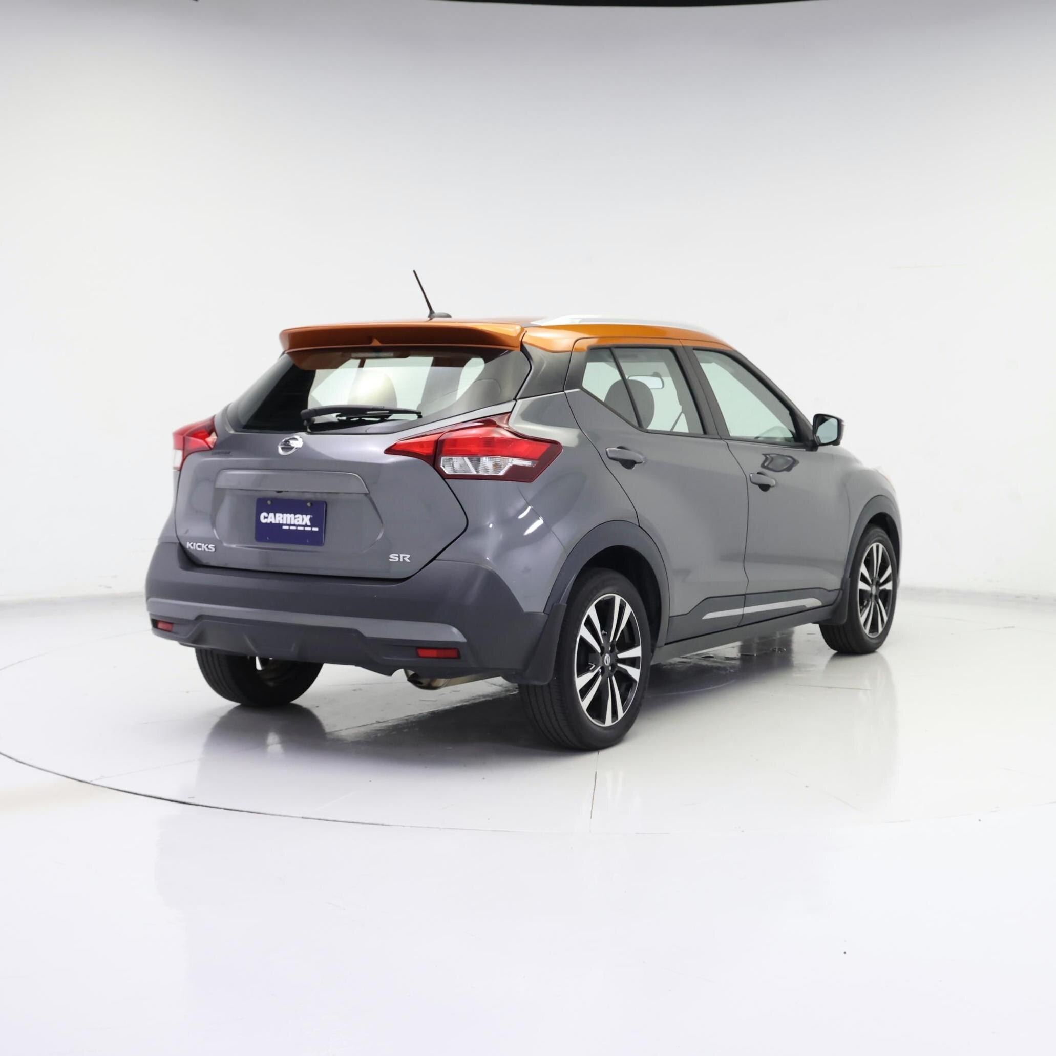 Thumbnail: 2019 Nissan Kicks - 8