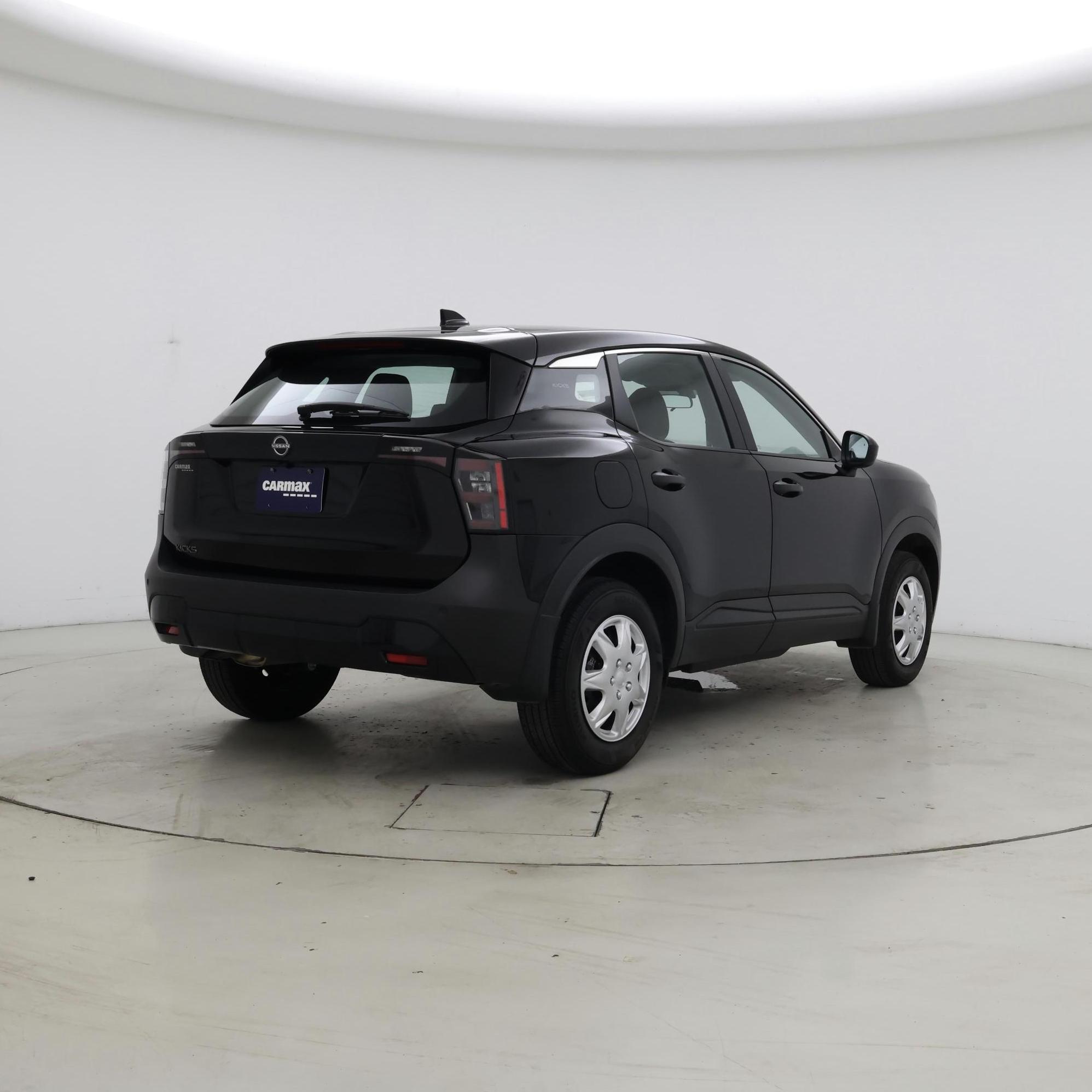 Thumbnail: 2026 Nissan Kicks - 8
