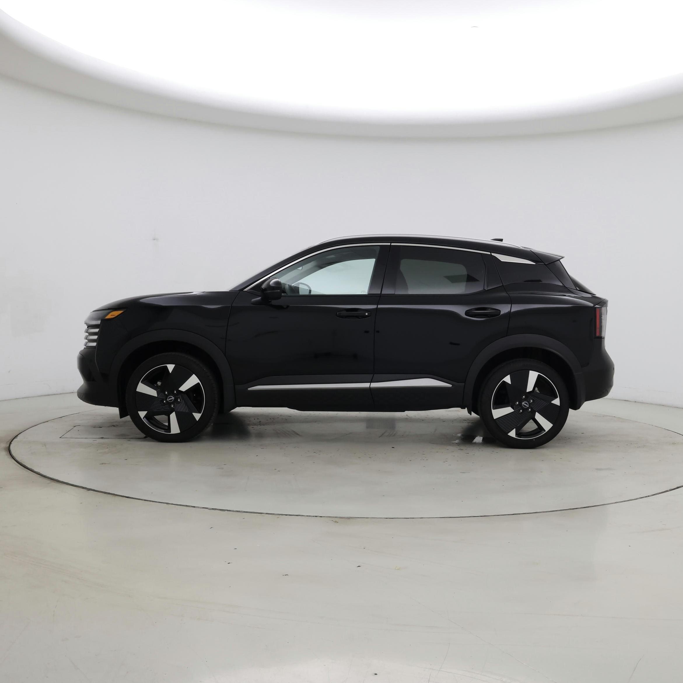 Thumbnail: 2025 Nissan Kicks - 3