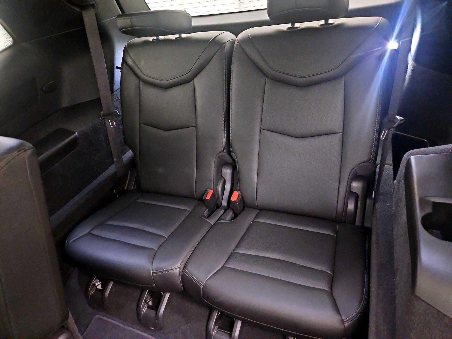 Thumbnail: 2024 Cadillac XT6 - 20
