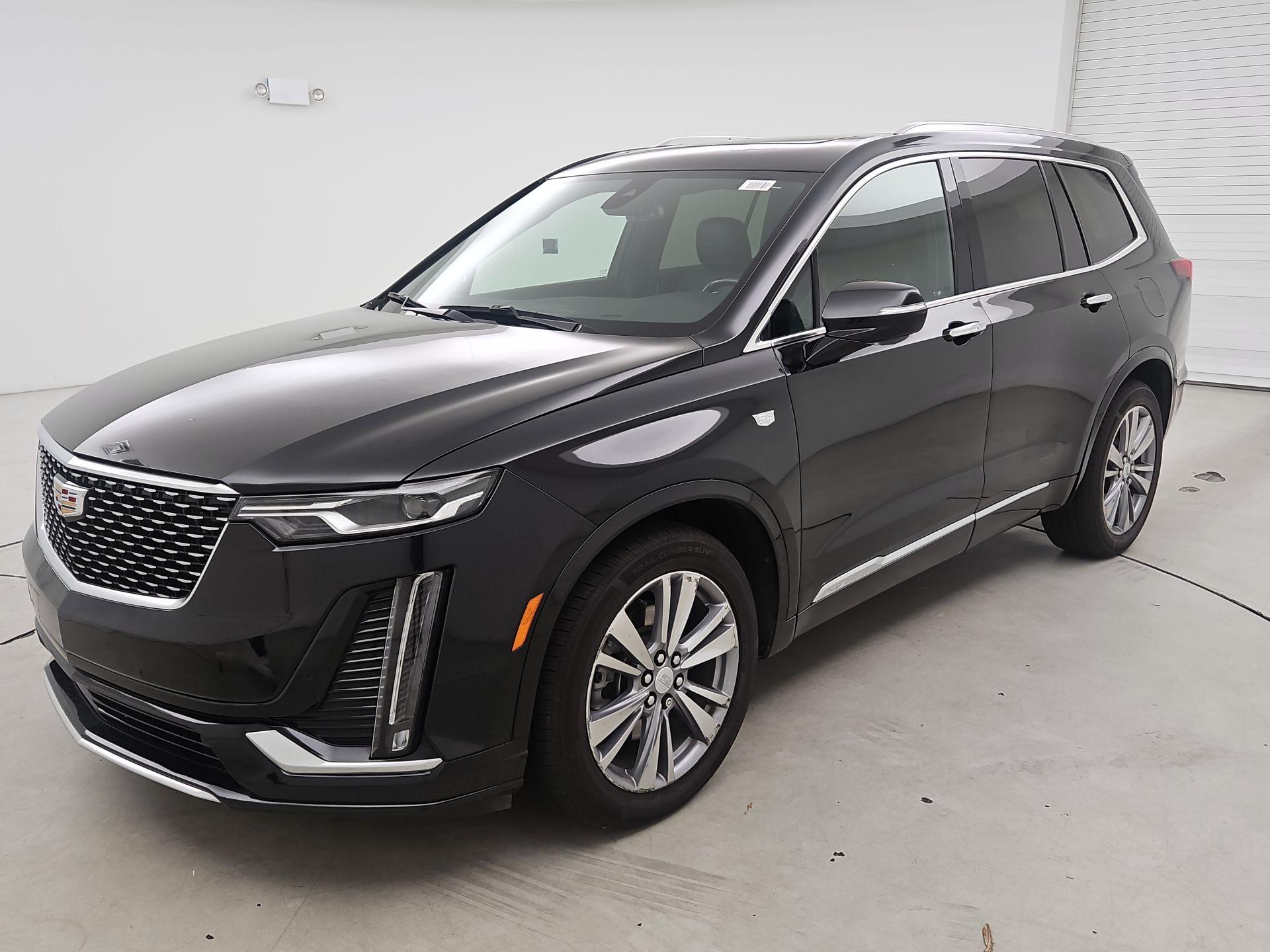 Thumbnail: 2024 Cadillac XT6 - 3