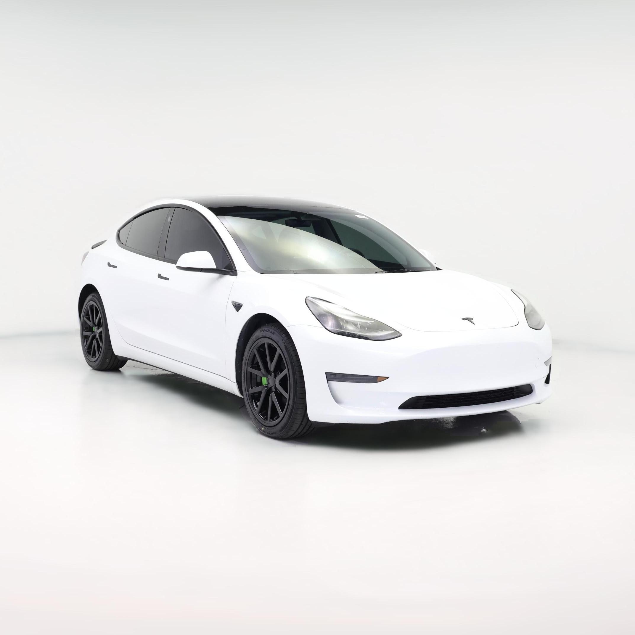 Thumbnail: 2023 Tesla Model 3 - 1