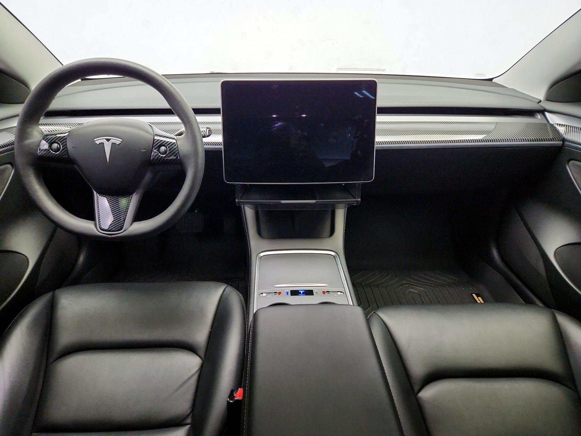 Thumbnail: 2023 Tesla Model 3 - 9