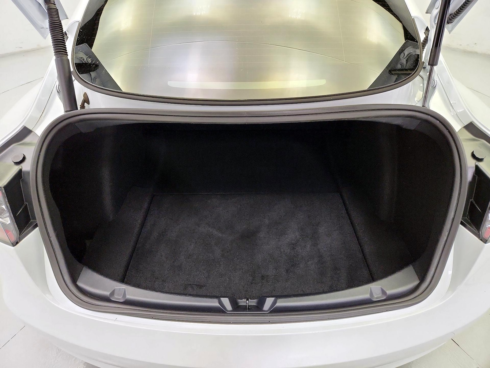 2023 Tesla Model 3 Base - Photo 22