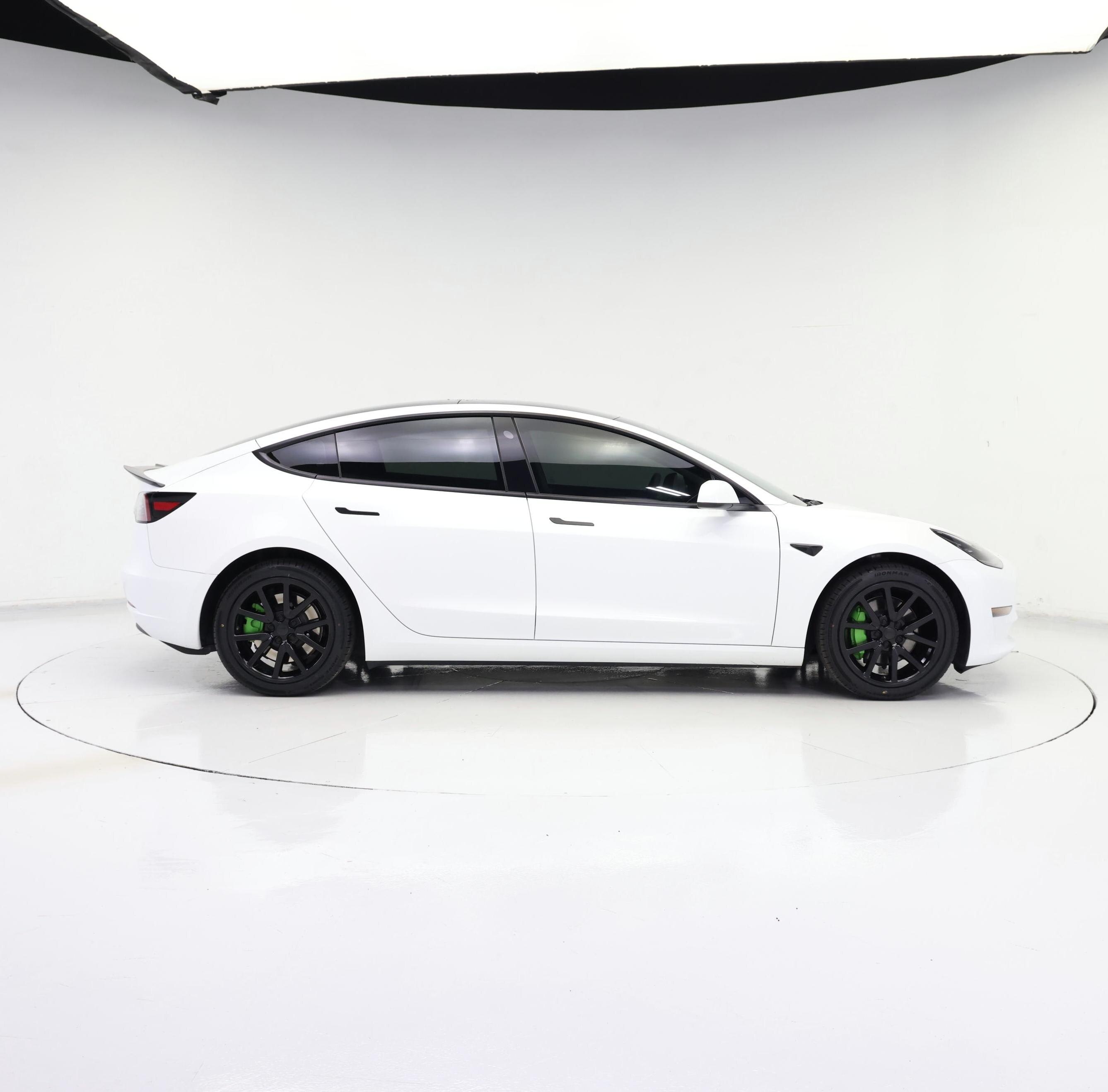 Thumbnail: 2023 Tesla Model 3 - 7