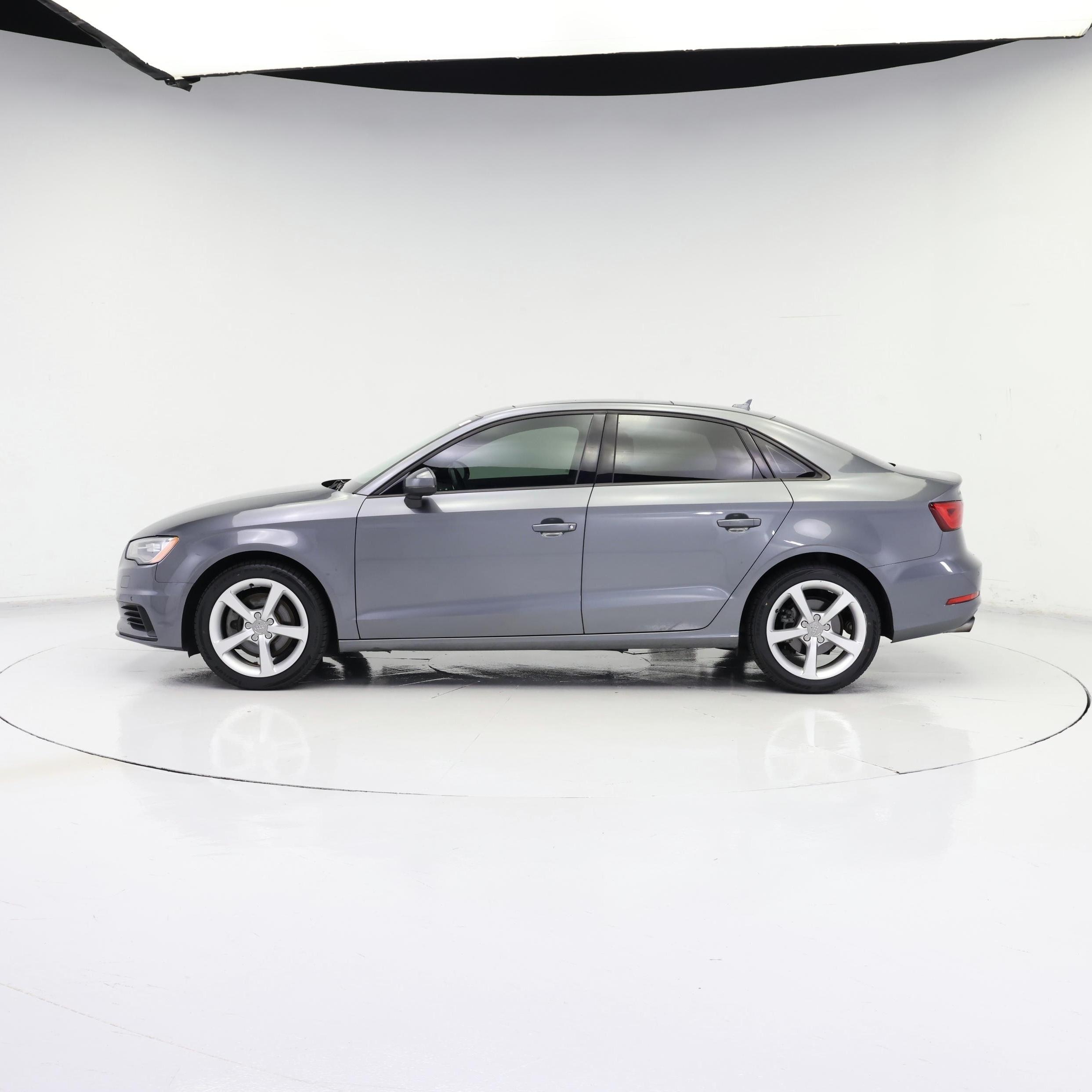 Thumbnail: 2016 Audi A3 - 3