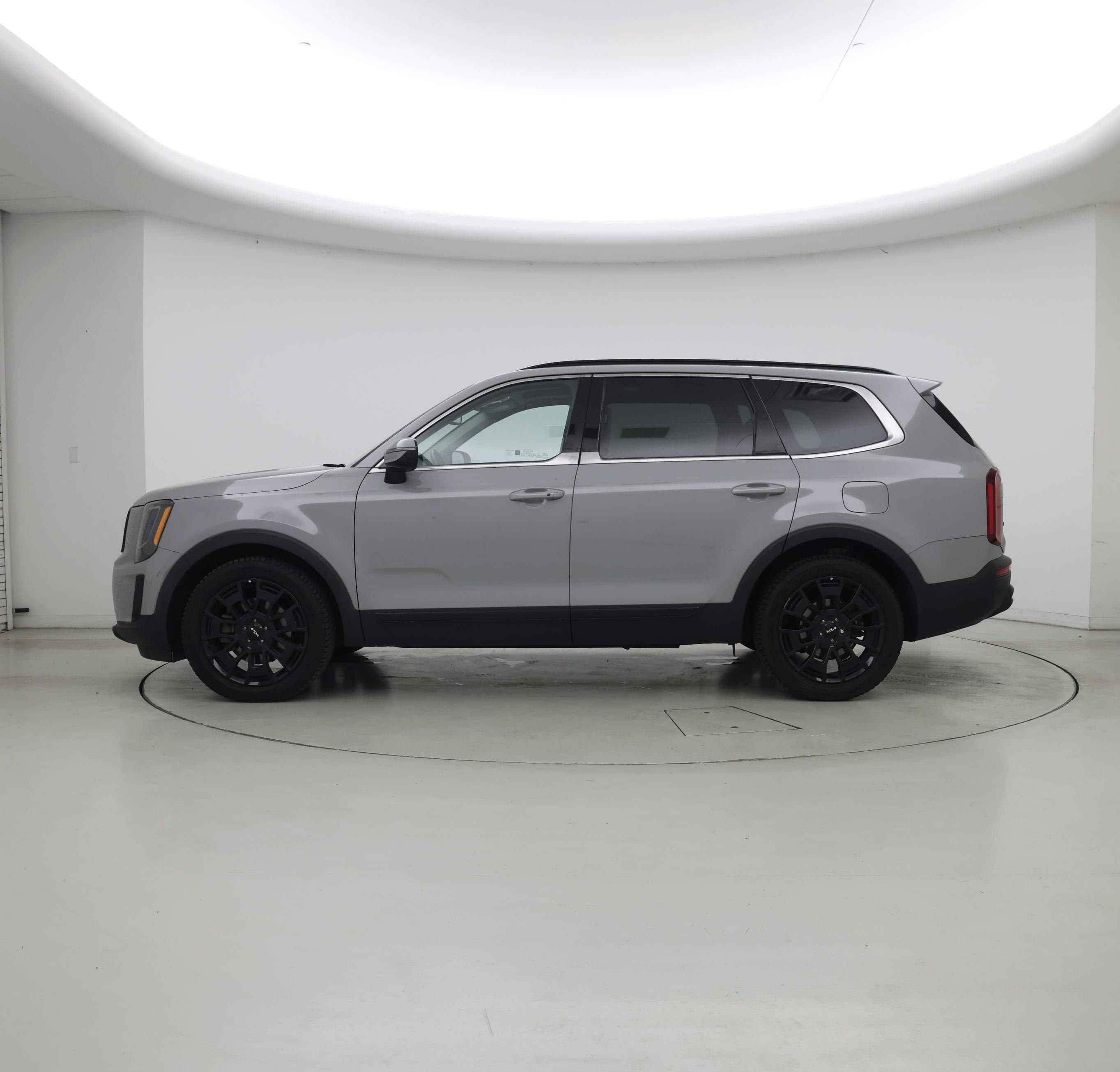 Thumbnail: 2022 Kia Telluride - 3