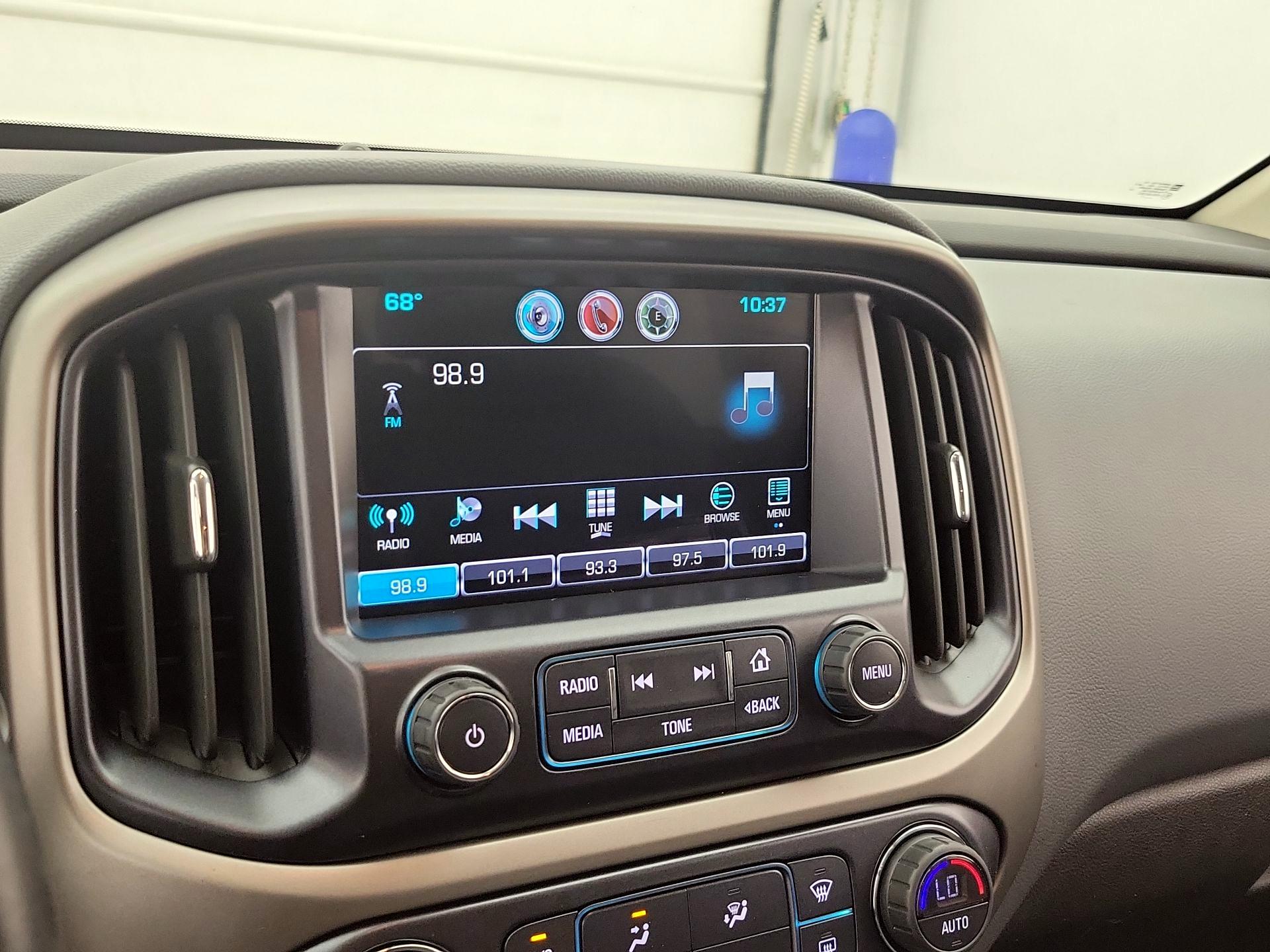 Thumbnail: 2017 Chevrolet Colorado - 16